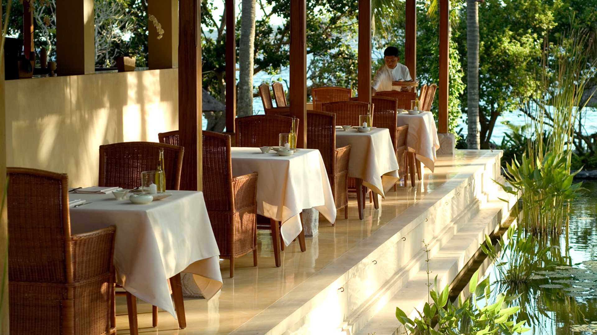 Indonesien Bali Alila Manggis, Restaurant 