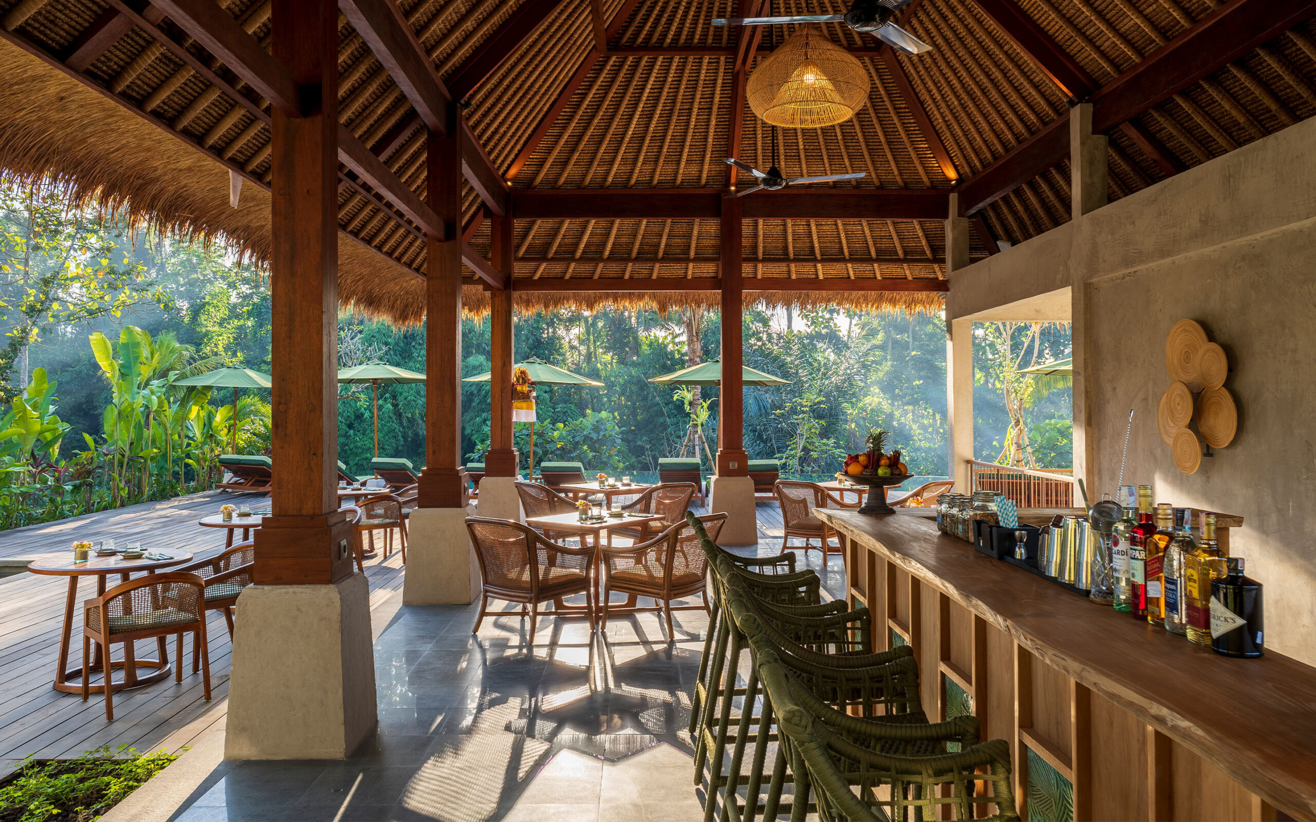 Indonesien Bali Ubud Adiwana Suweta, Chilled Pool Bar