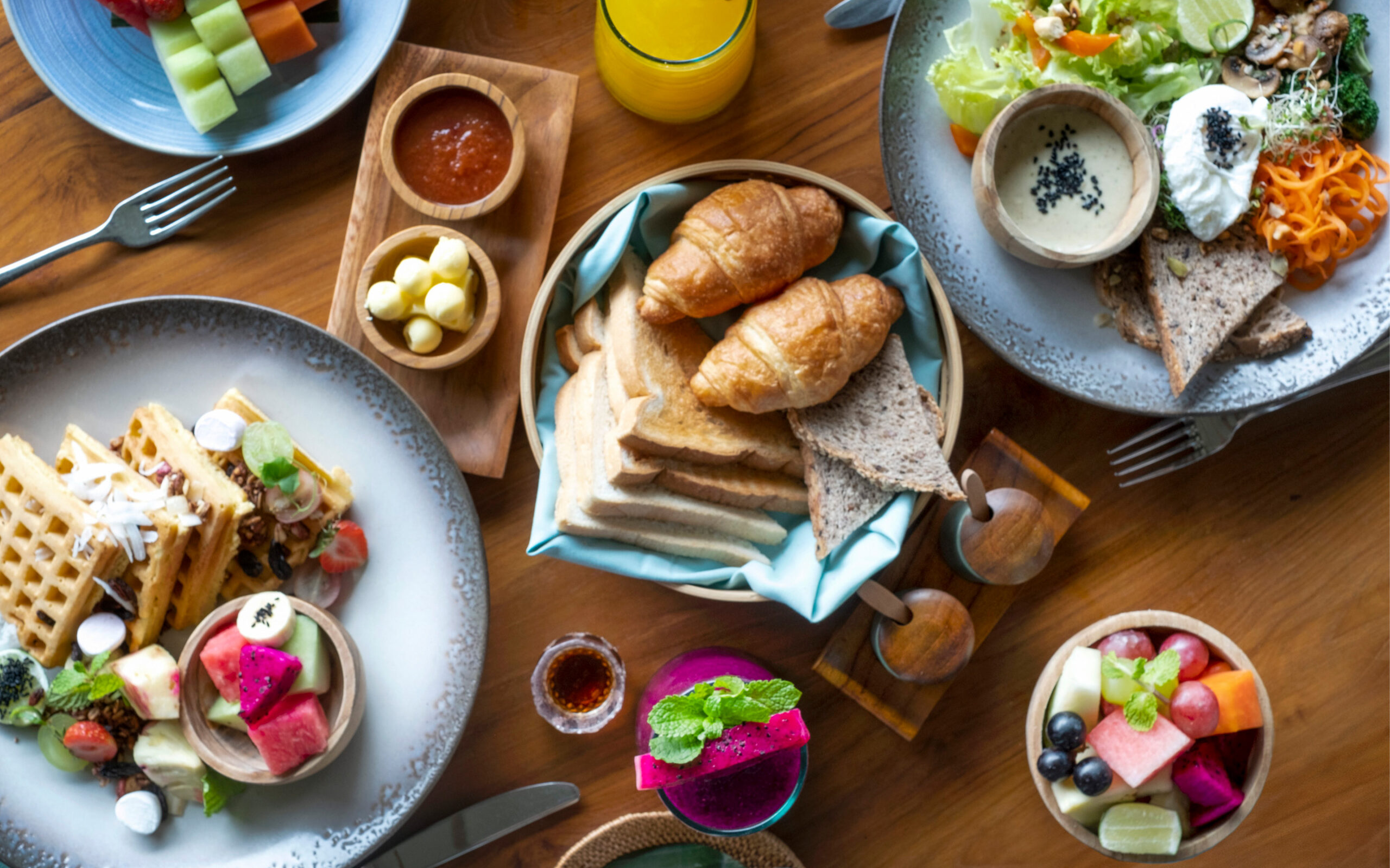 Indonesien Bali Ubud Adiwana Suweta, Tablespoon Bistro, Morgenmad, Breakfast