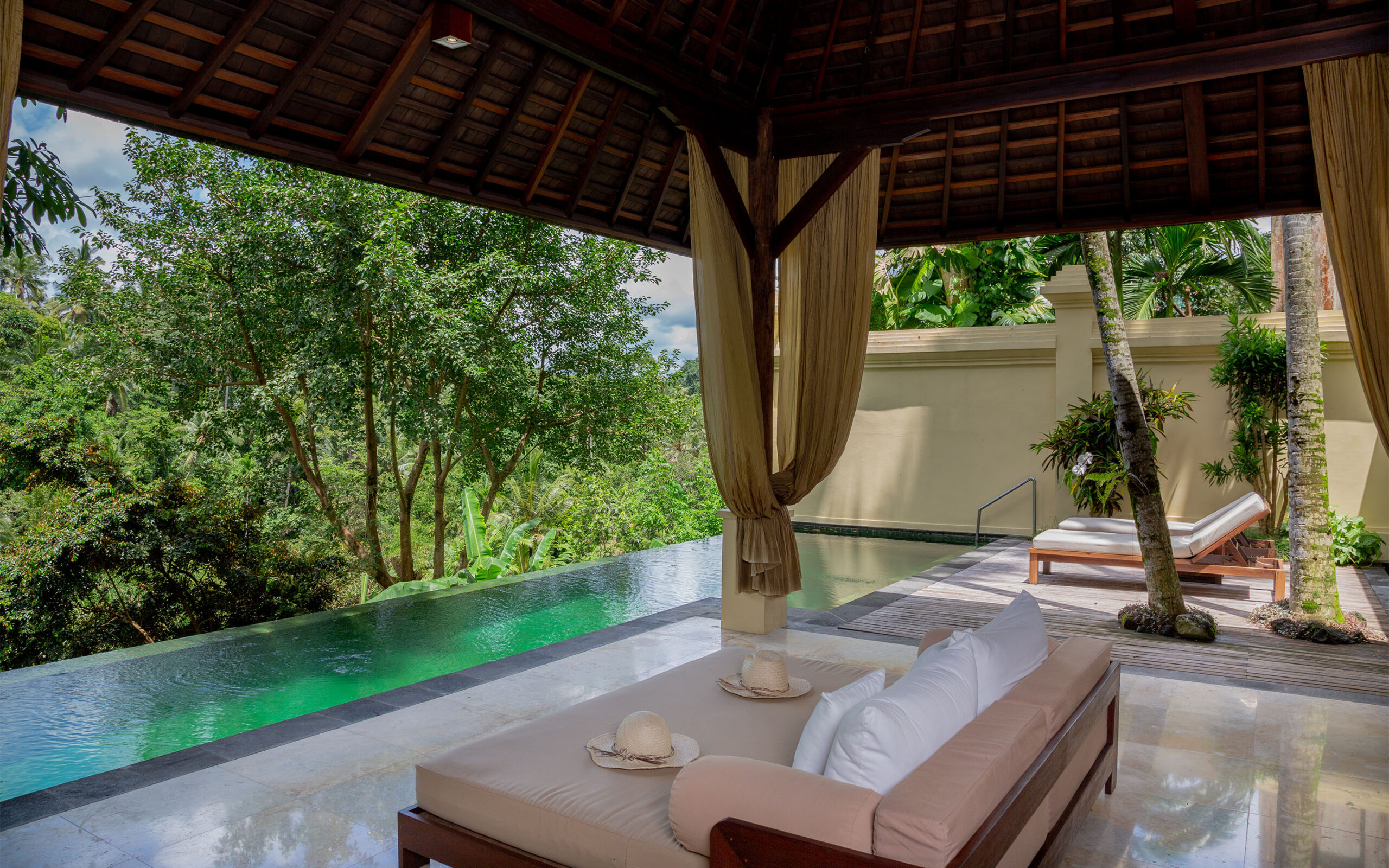 Indonesien Bali Ubud Komaneka Bisma, One Bedroom Pool Villa, Terrace