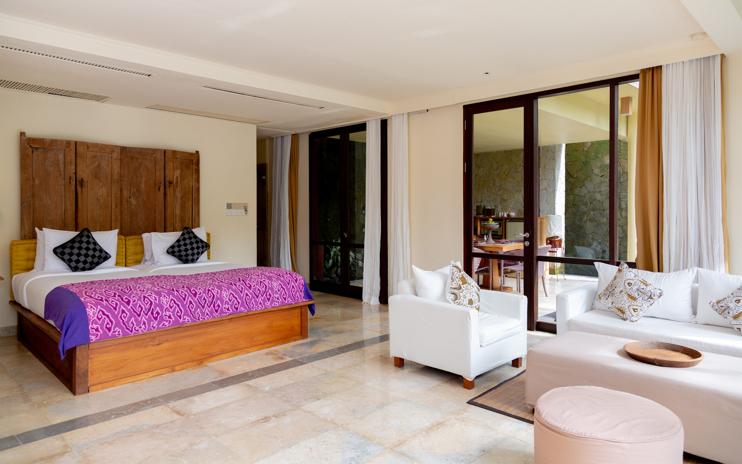 Indonesien Bali Ubud Komaneka Bisma, Family Duplex Pool Villa, Ground Floor