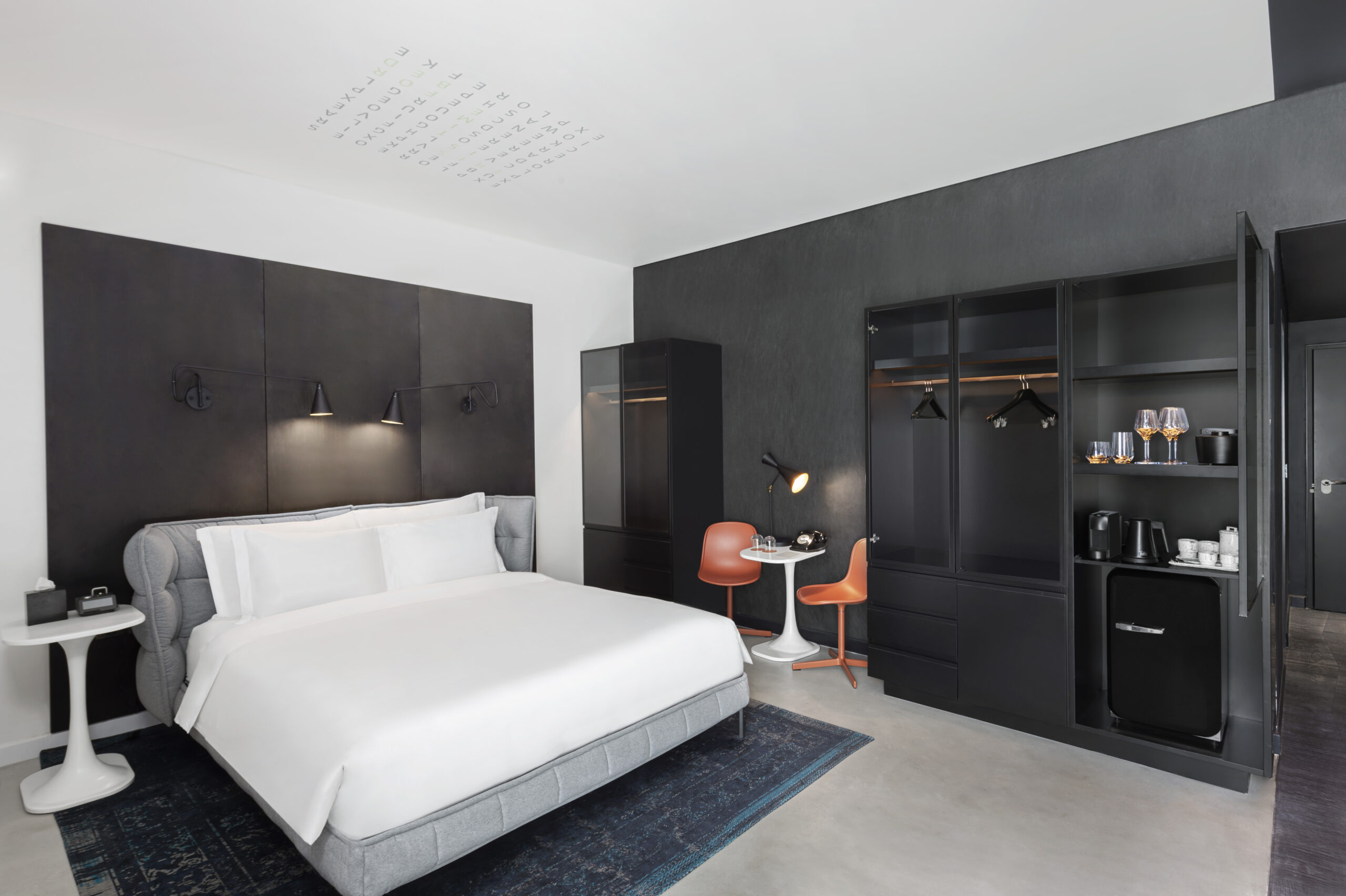 Dubai Canopy By Hilton Dubai Al Seef, King Premium Room