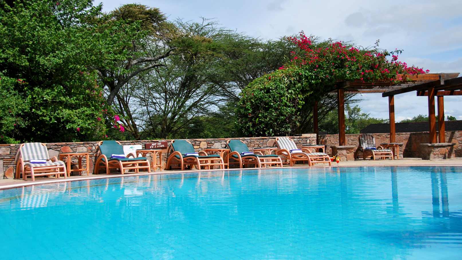 Kenya Masai Mara Keekorok Lodge Pool