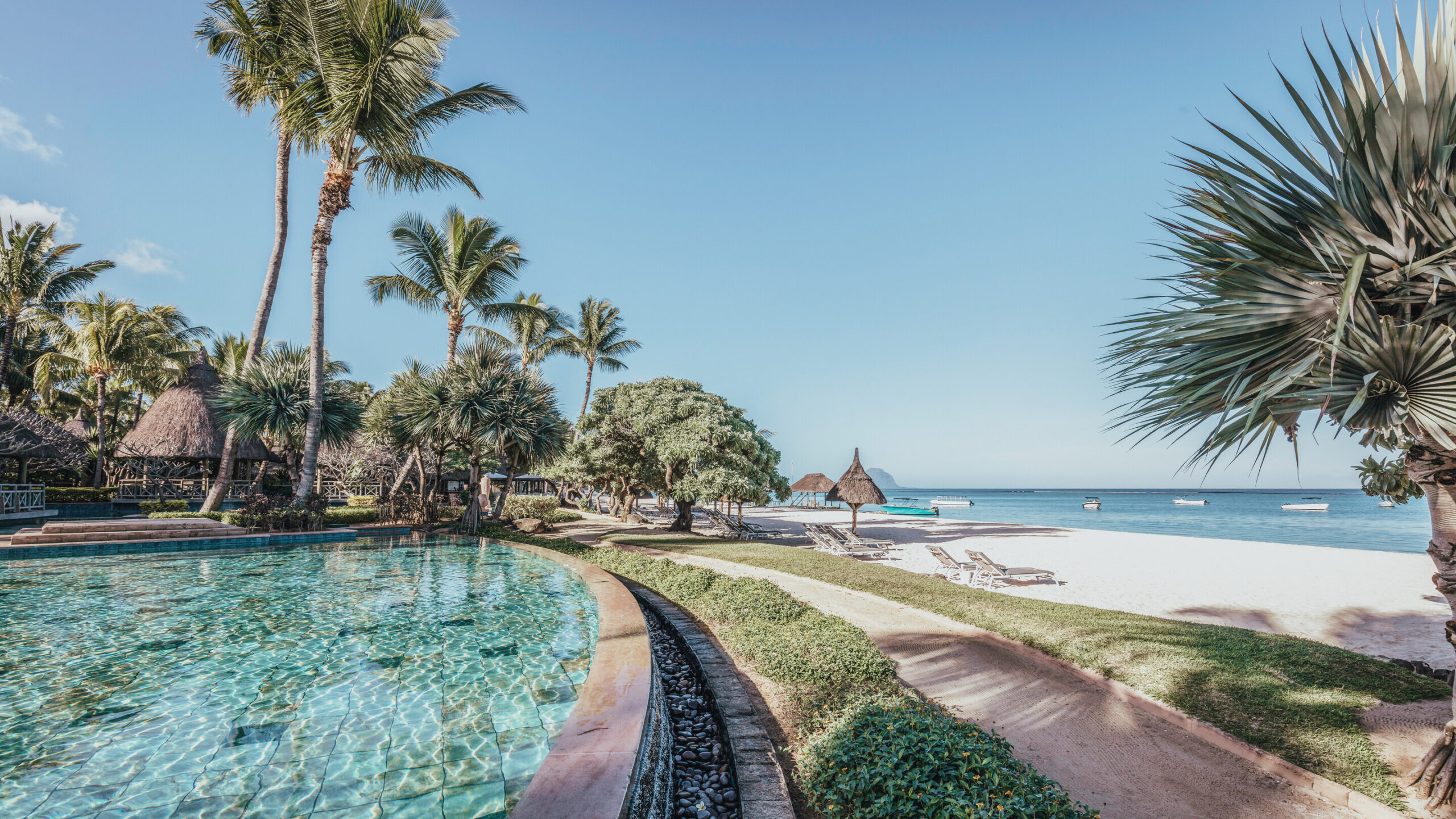 Mauritius La Pirogue Pool
