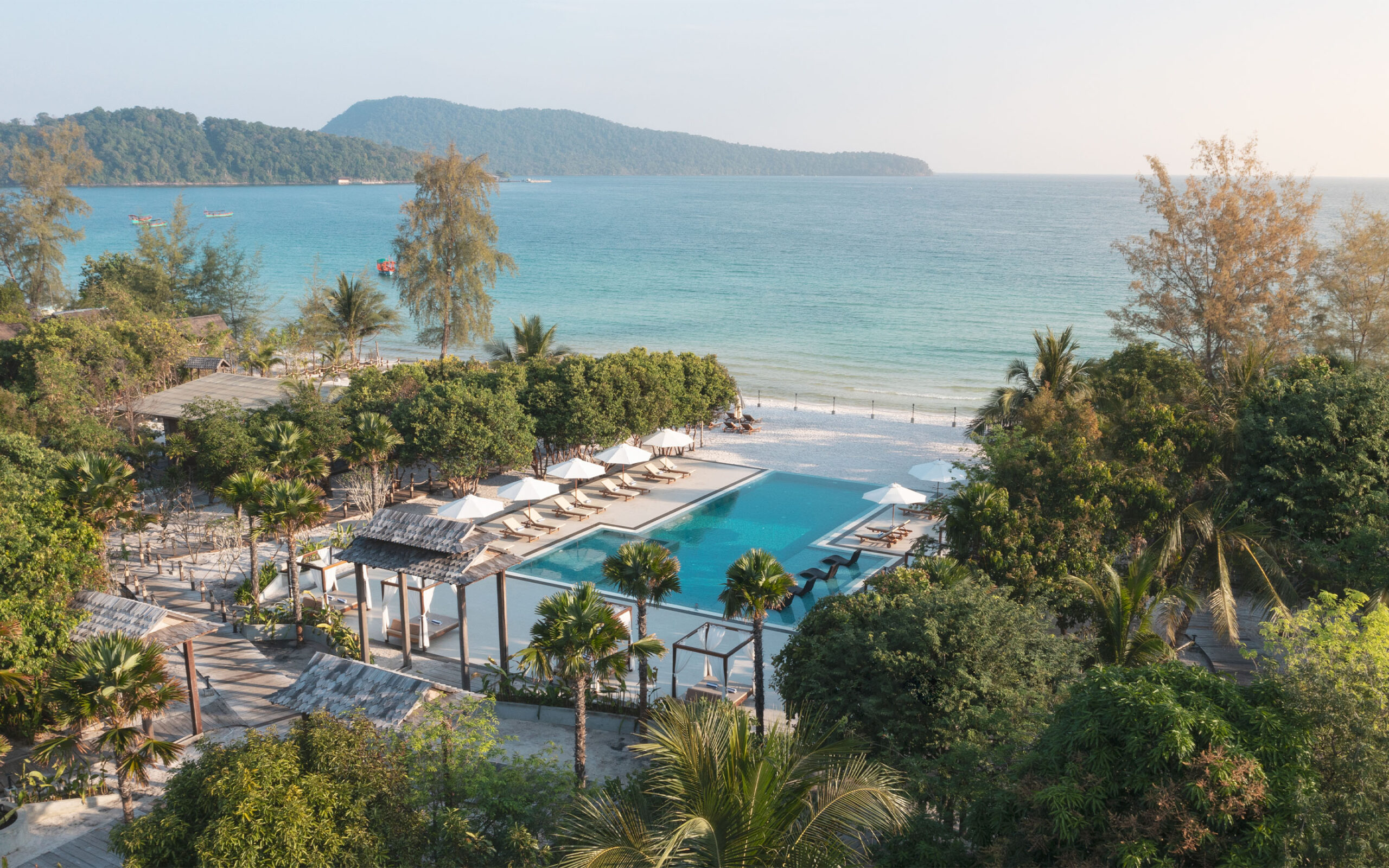 Cambodia, Koh Rong, La Passion by Achariyak, Infinity Pool
