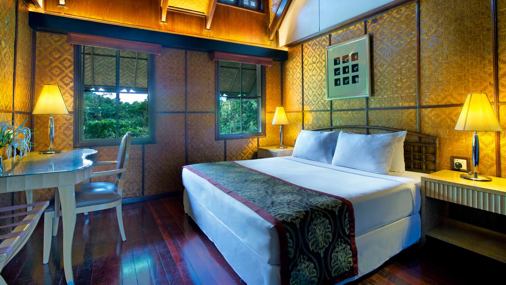Malaysia taman negara mutiara chalet suite interior