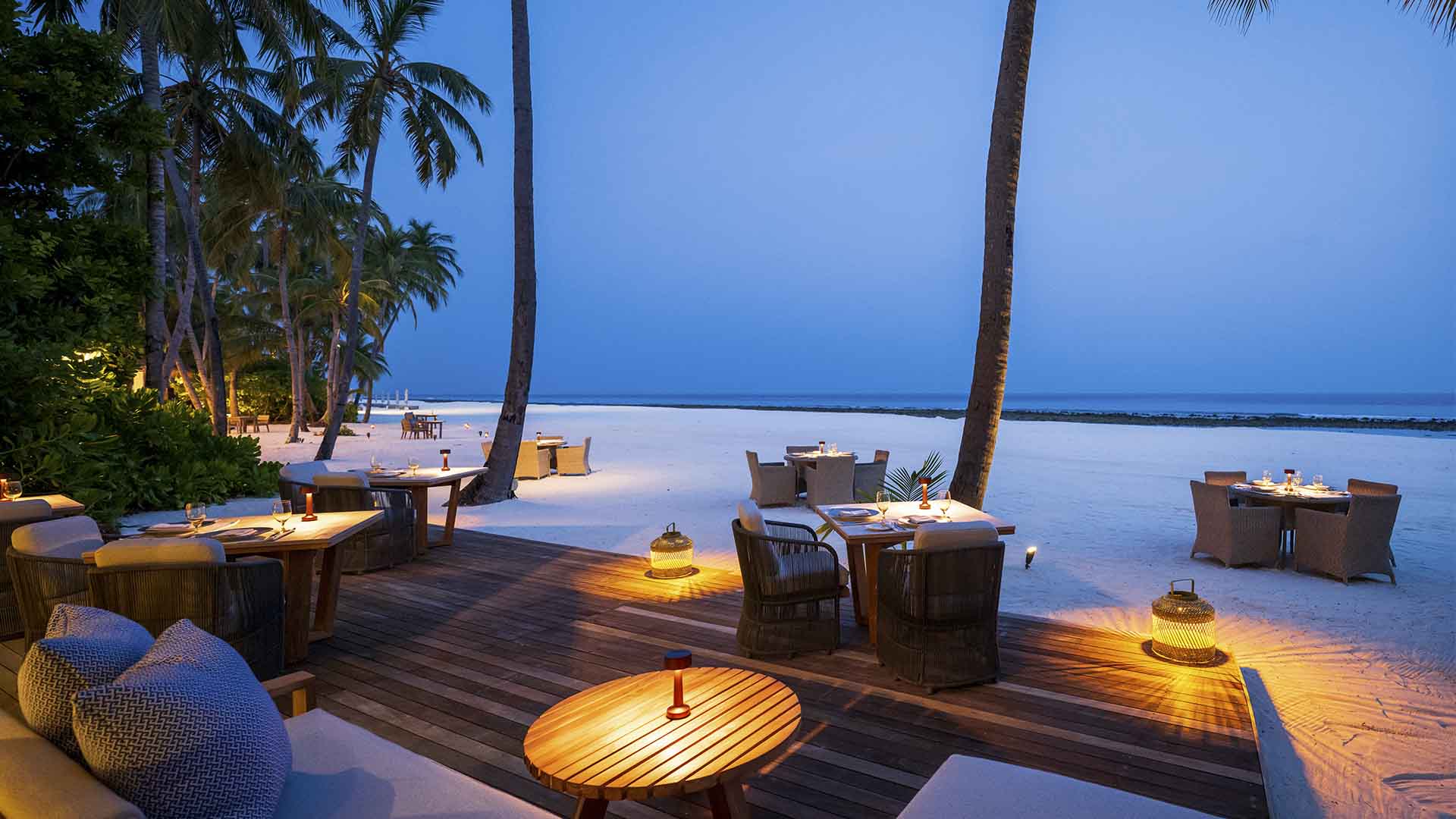 Rejser til Maldiverne, Finolhu Baa Atoll, Terrasse på Arabian Grill Restaurant