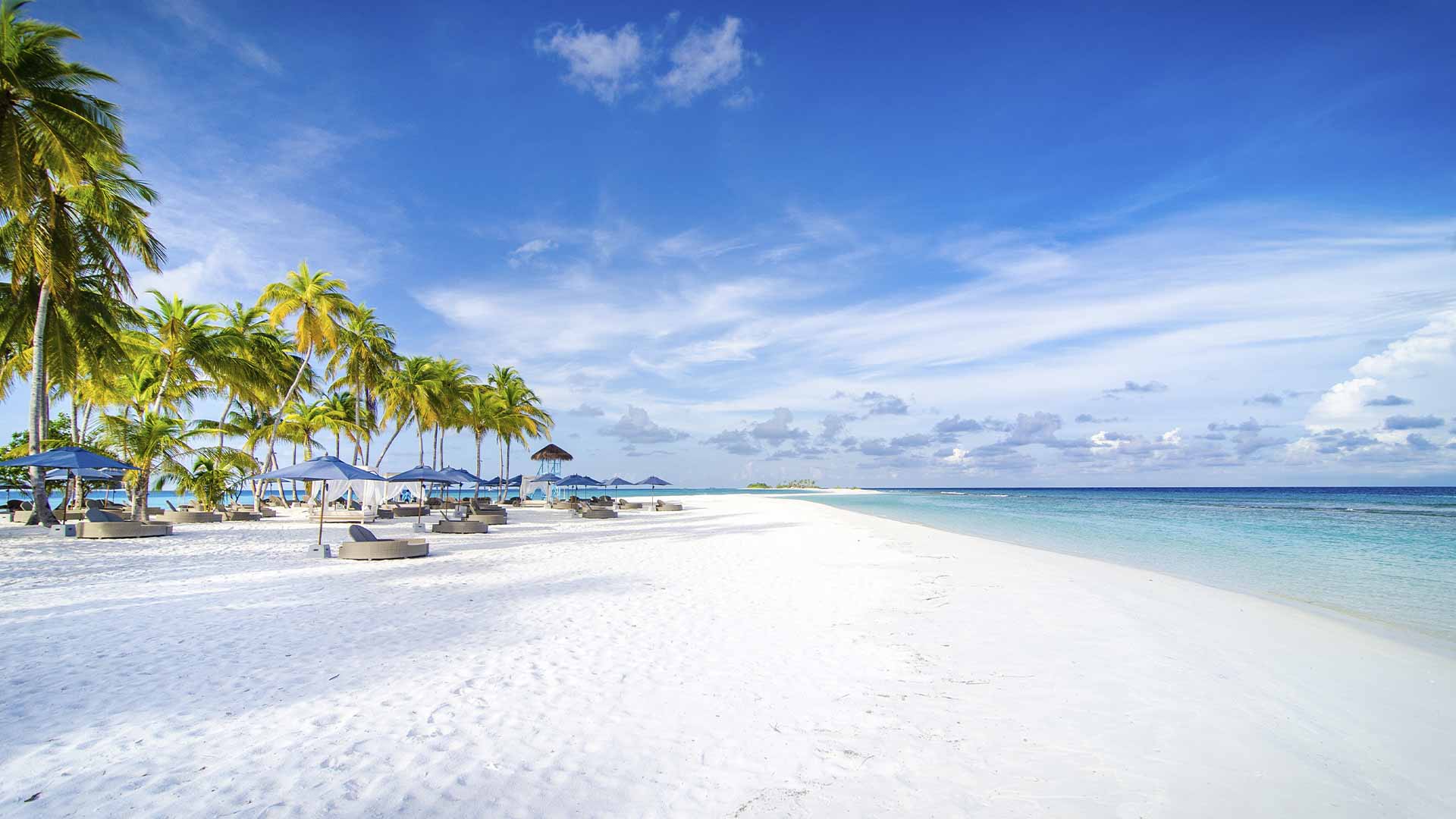 Rejser til Maldiverne, Finolhu Baa Atoll, Den lange hvide sandstrand