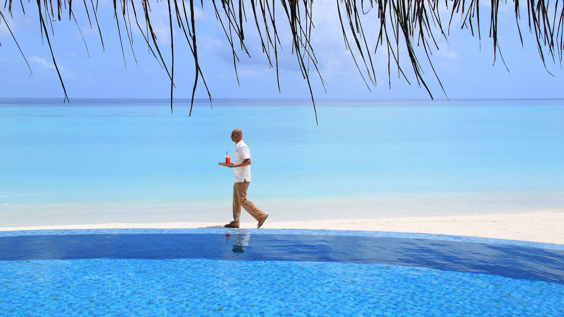 Rejser til Maldiverne, The Residence Maldives at Falhumaafushi, Udsigt fra infinity poolen 
