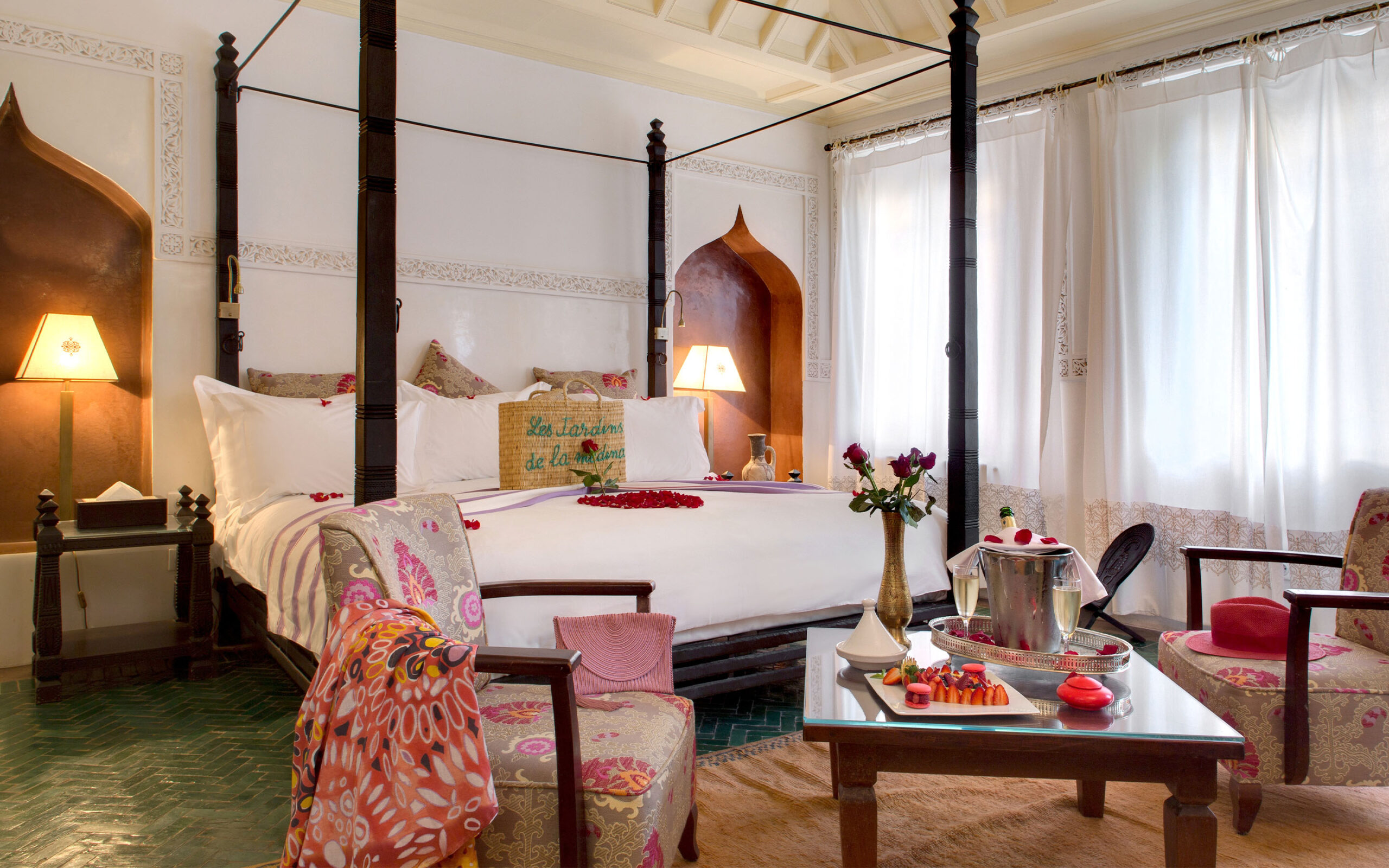 Marokko Marrakech Les Jardin Dela Medina Chambre Vue Jardin Chambre Baldaquin, v&aelig;relse