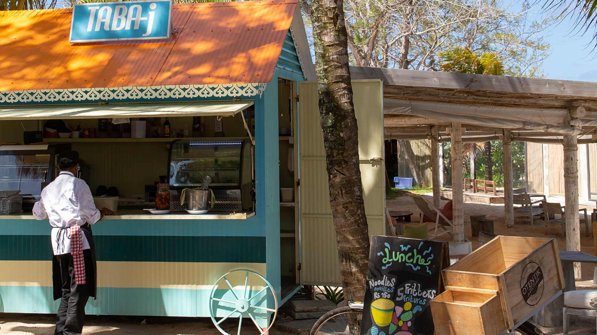 Rejser til Mauritius, Friday Attitude, TABA-j med street food fra Mauritius
