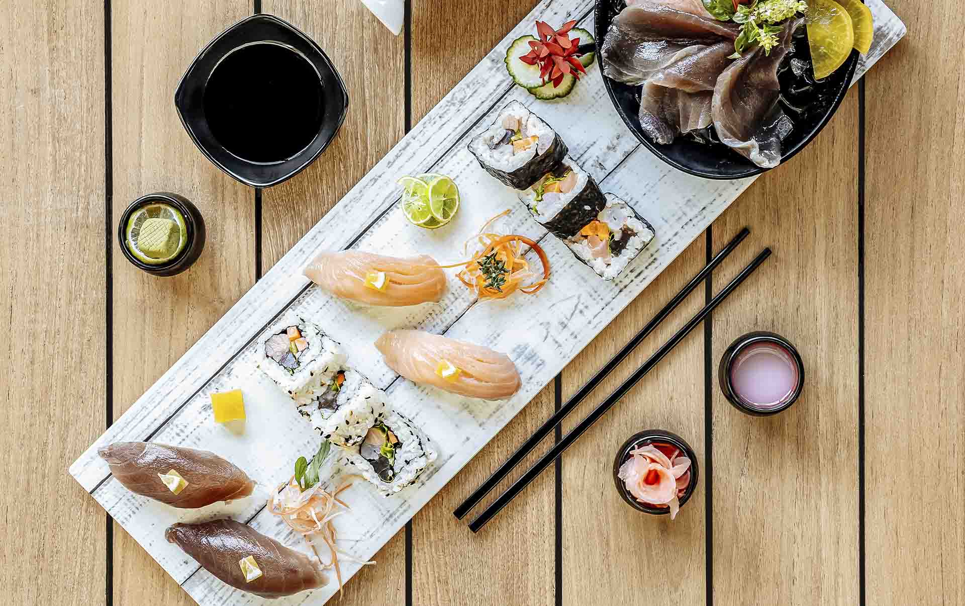 Rejser til Mauritius, The Ravenala Attitude, Restaurant Lime med sushi og japansk menukort