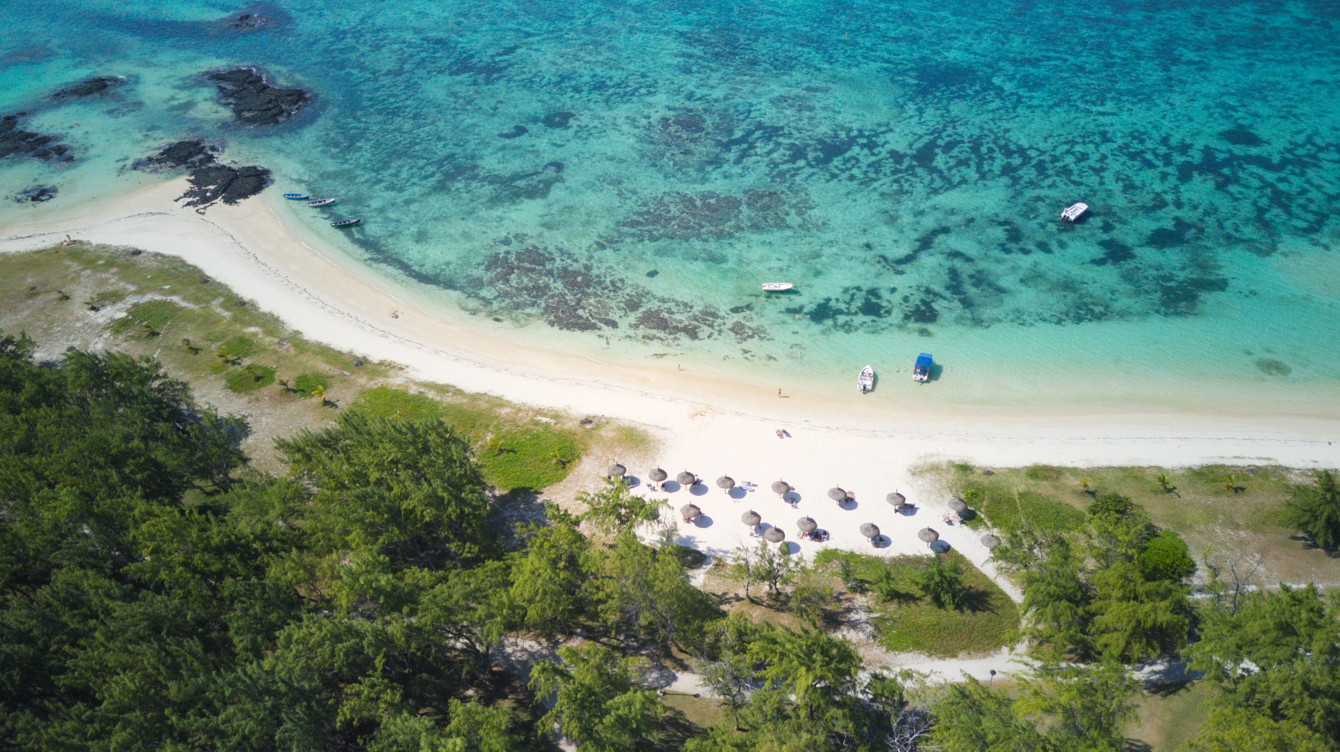 Rejse til Mauritius, Sunrise Attitude, Stranden ved Sunrise Attitude