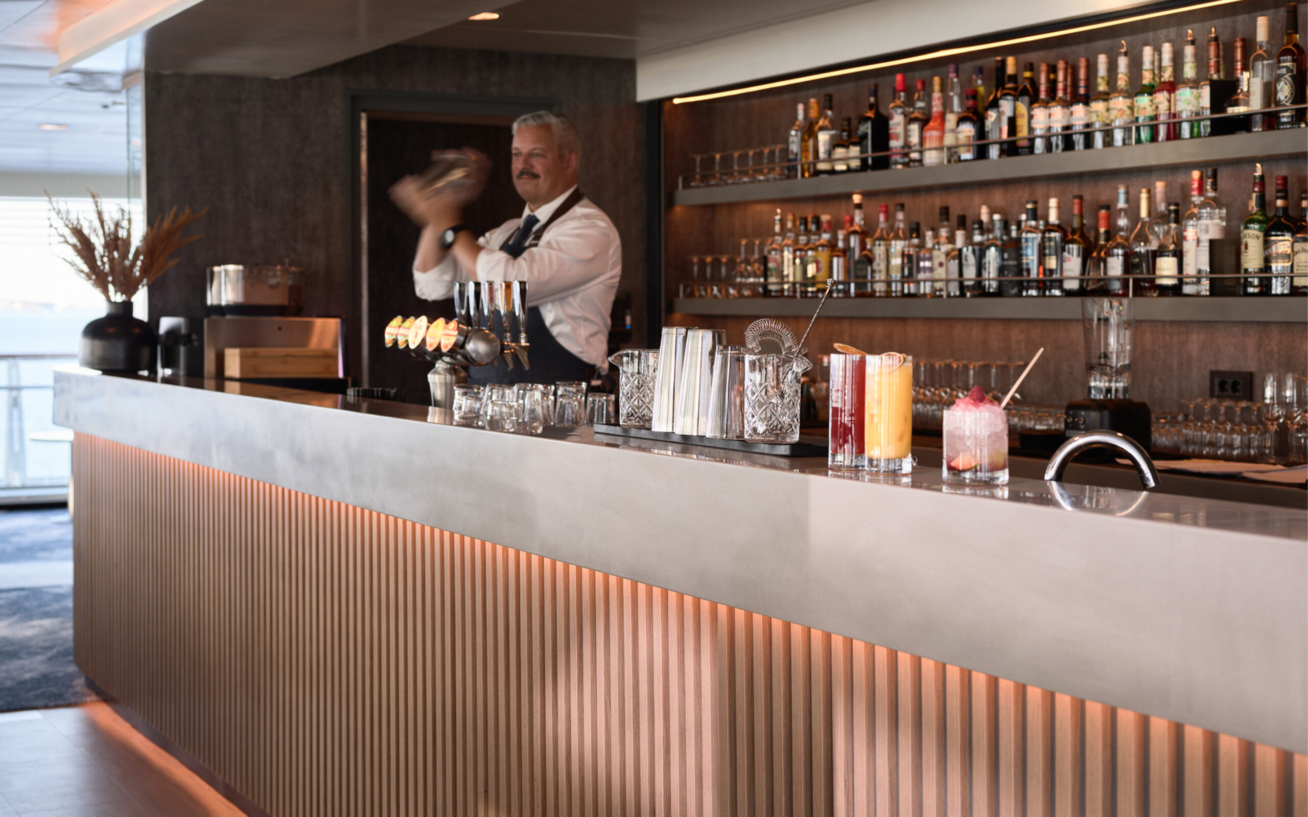 Norge Havila Kystruten Havblikk Bar And Lounge