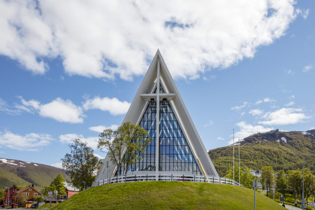 Norge Tromsoe Arctic Cathedral Ishavskatedralen