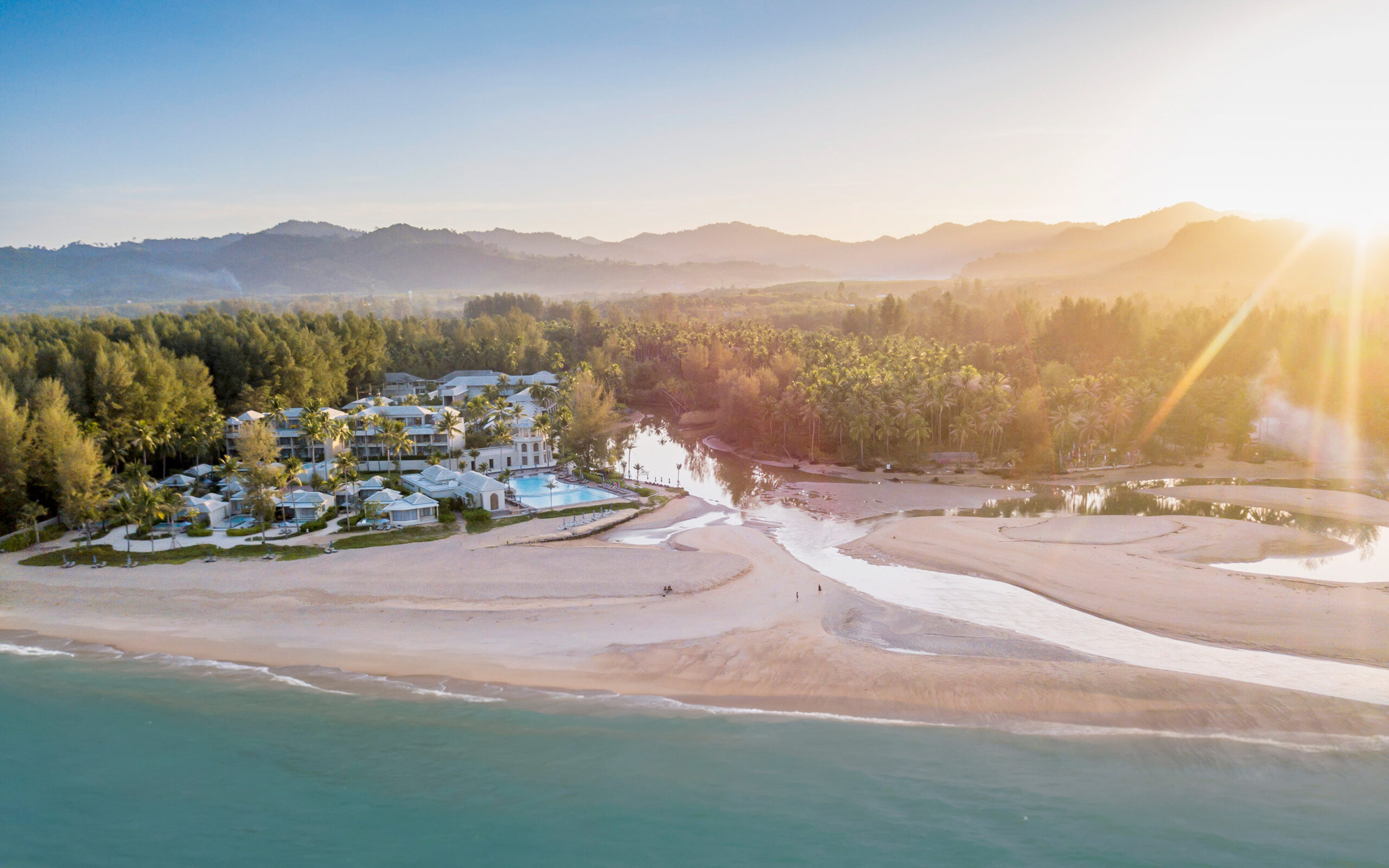 Thailand Khao Lak Devasom Omraadet