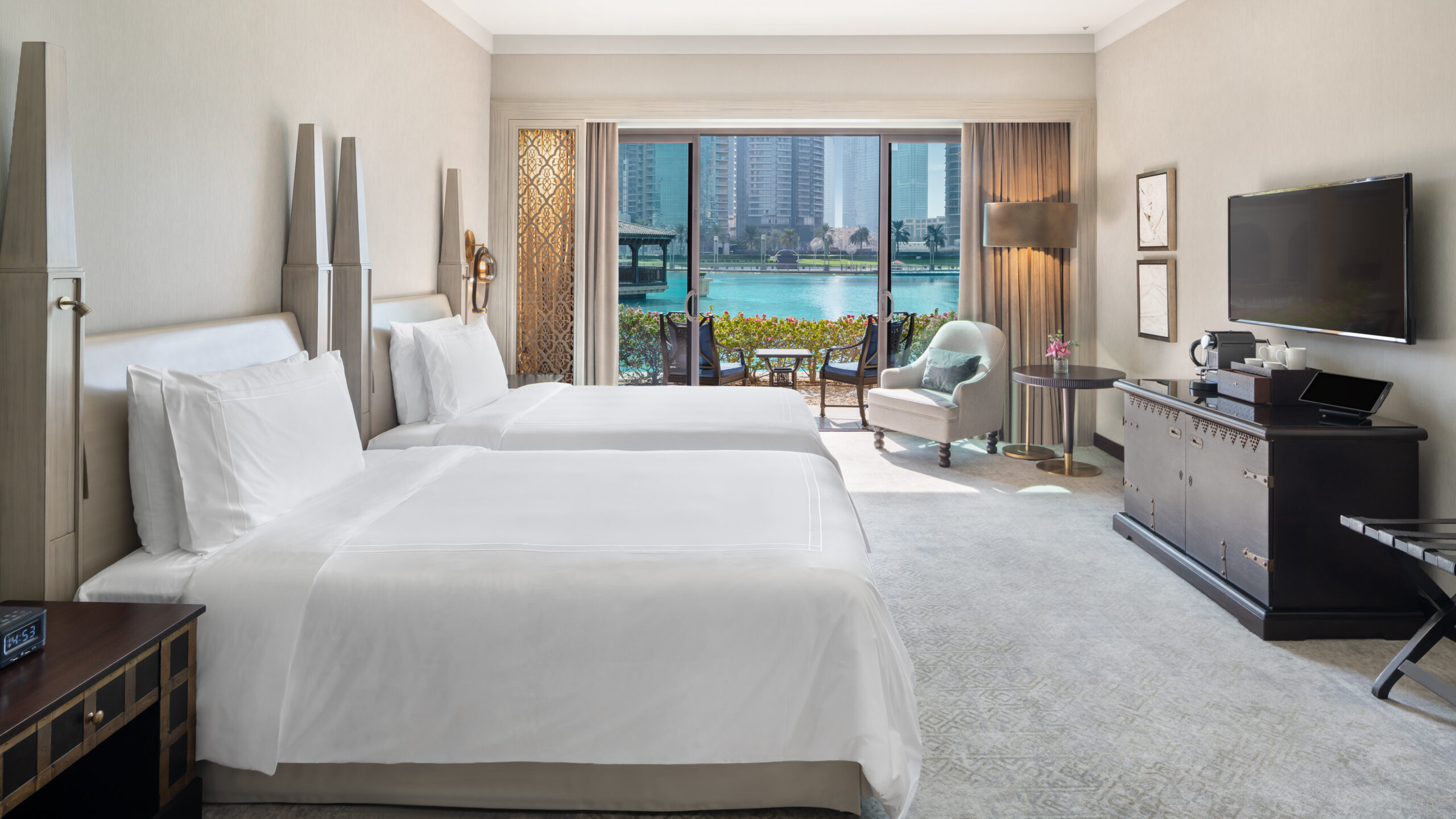 Dubai Palace Downtown Dubai Deluxe Room Fountain View King
