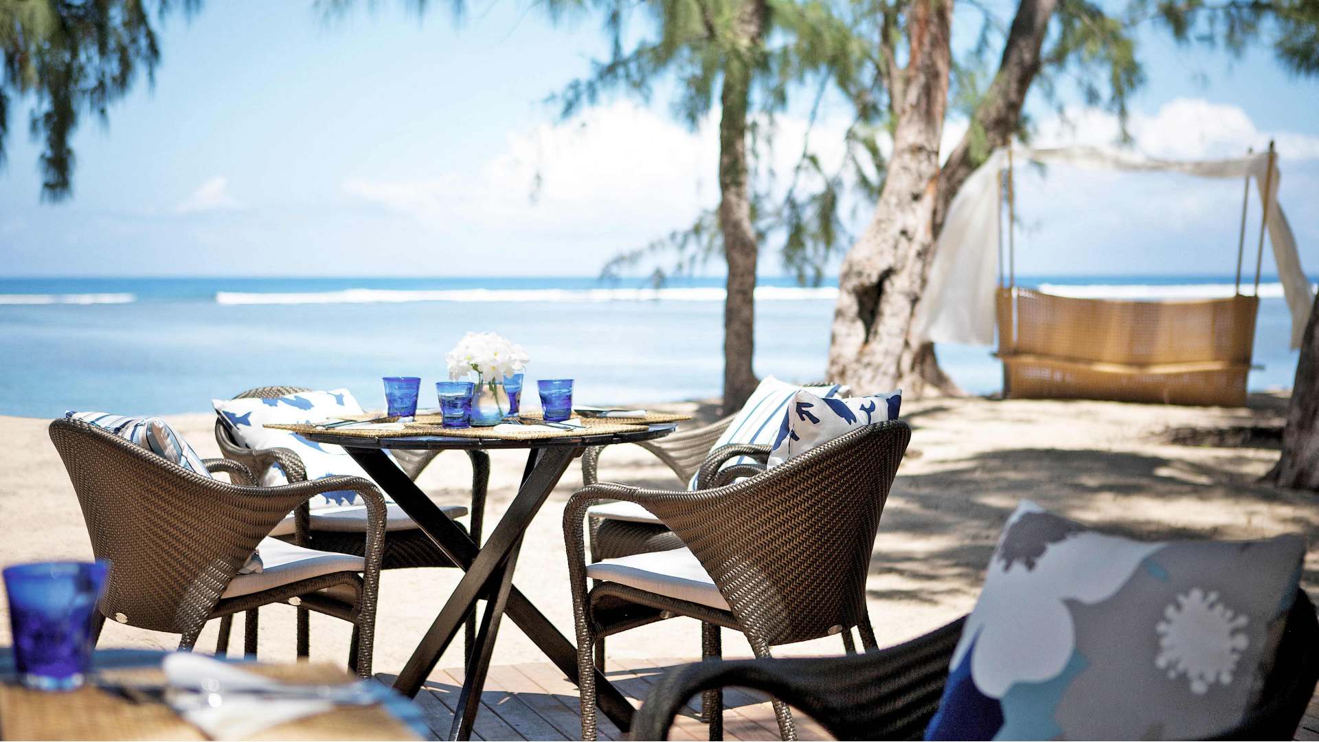 Reunion Lux St Gilles Beach Bar