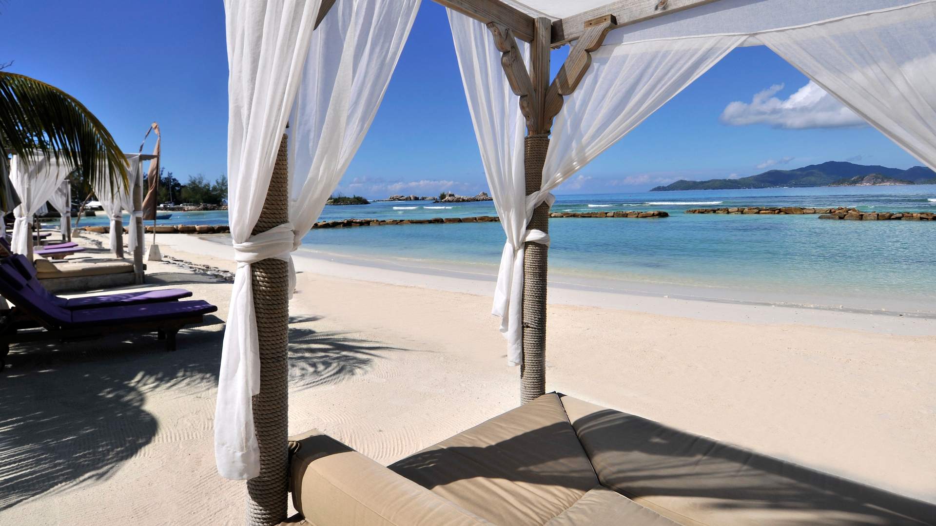 seychellerne digue domaine lorangerai beach