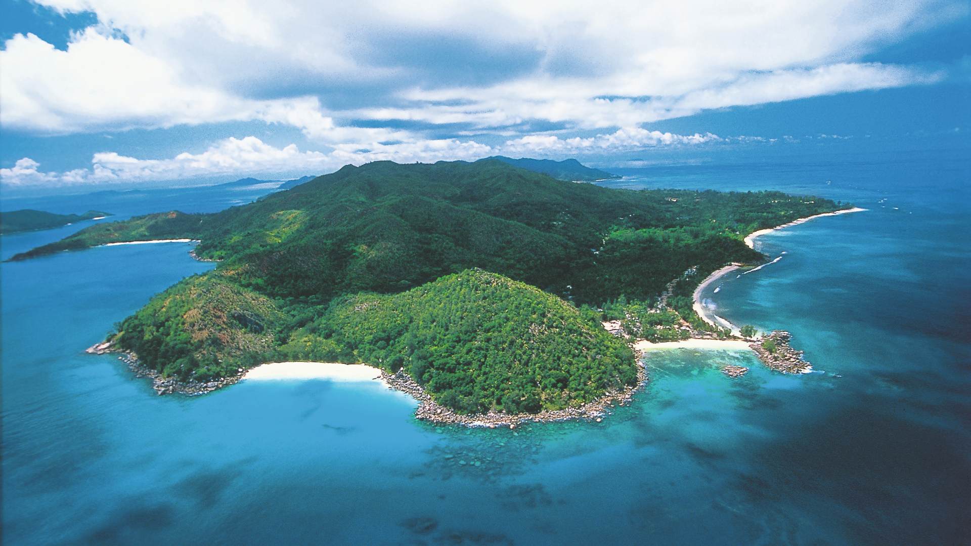 seychellerne praslin constance lemuria fra luften resort