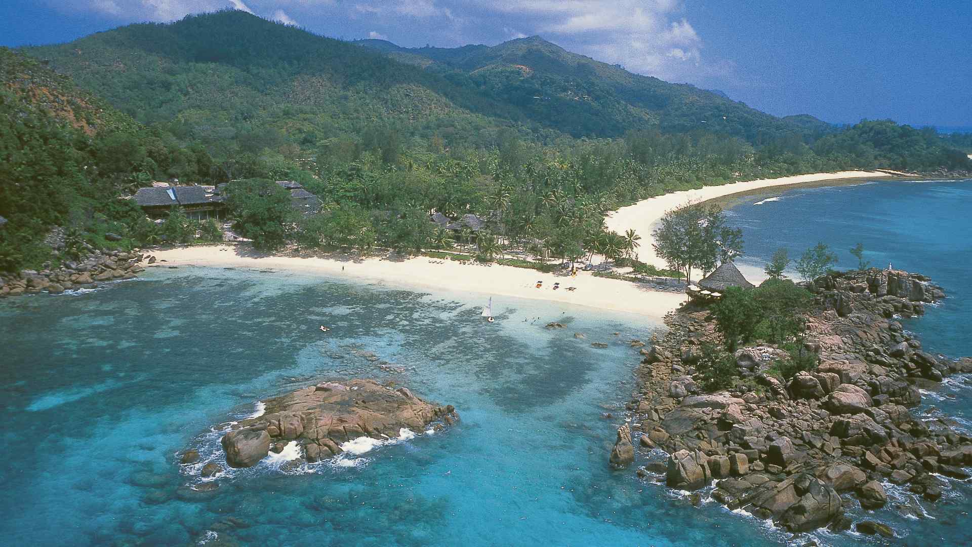 seychellerne praslin constance lemuria luftfoto resort