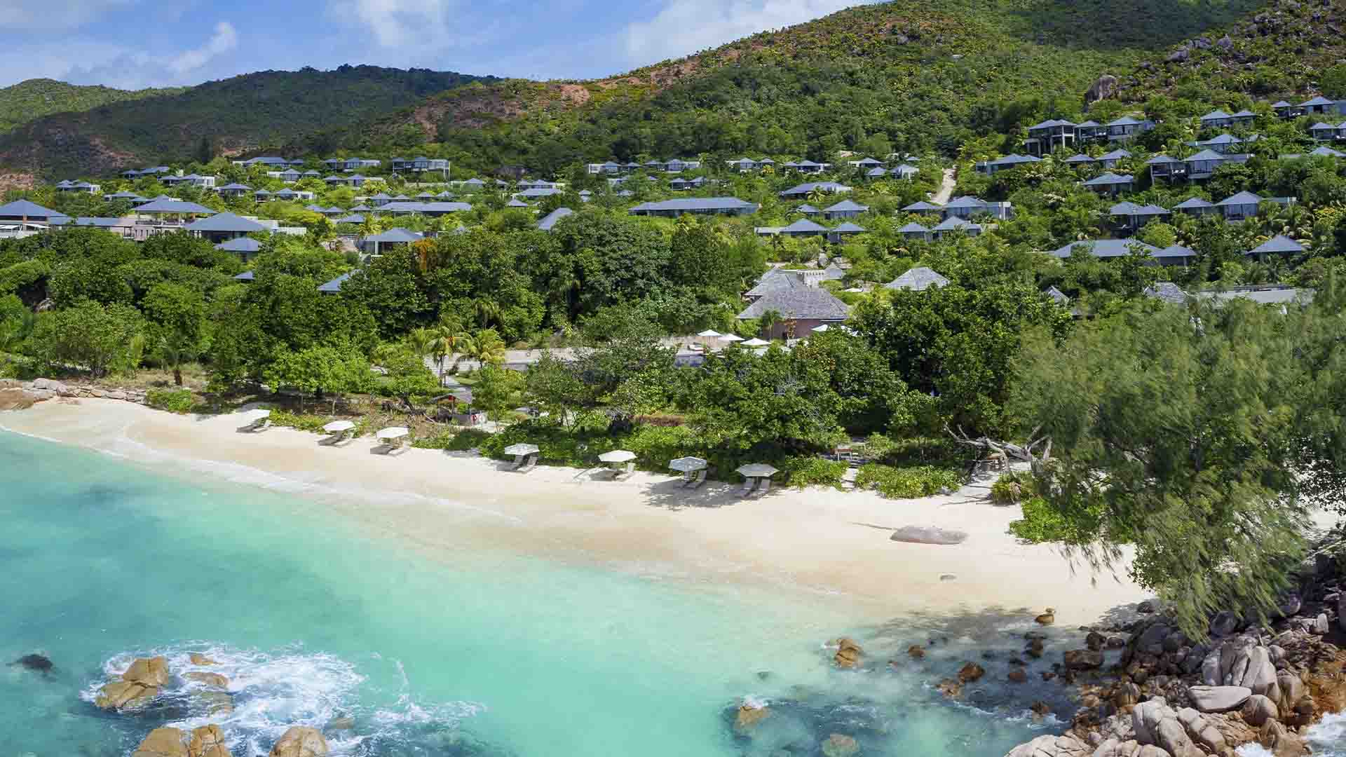 Stranden ved Raffles Seychelles