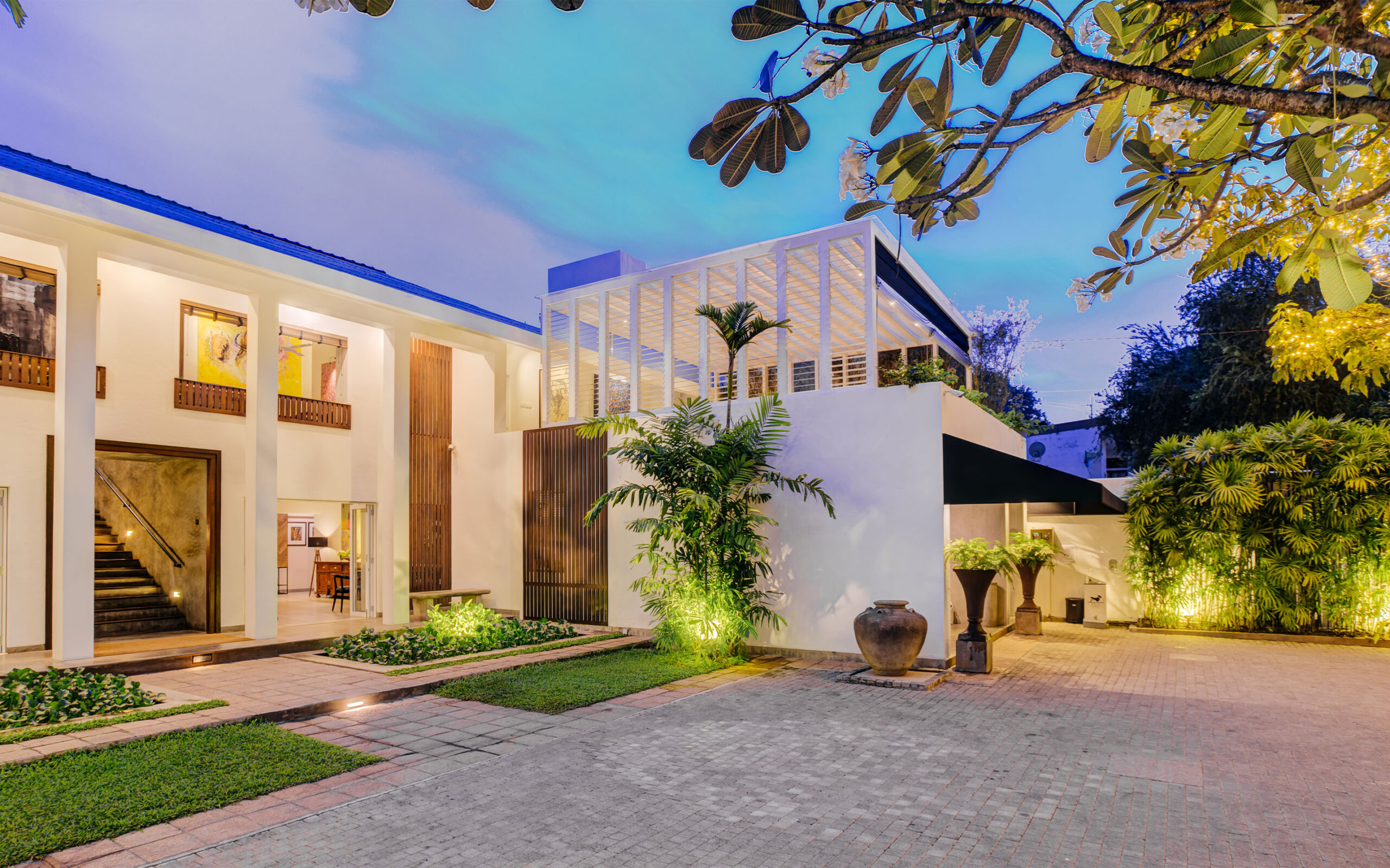 Sri Lanka Colombo Lake Lodge Exterior Aftenlys