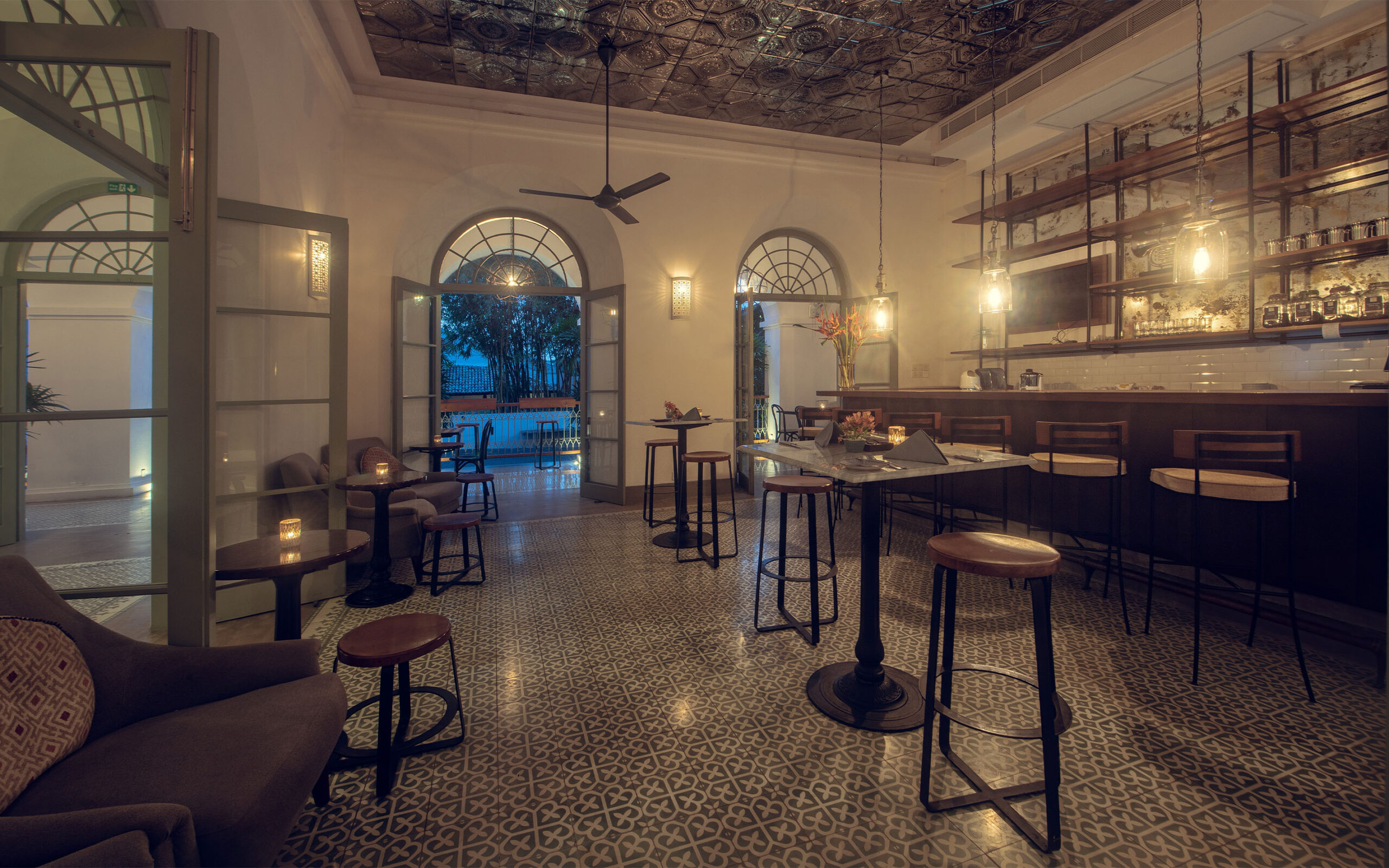 Sri Lanka Fort Bazaar Galle Bar Street Social