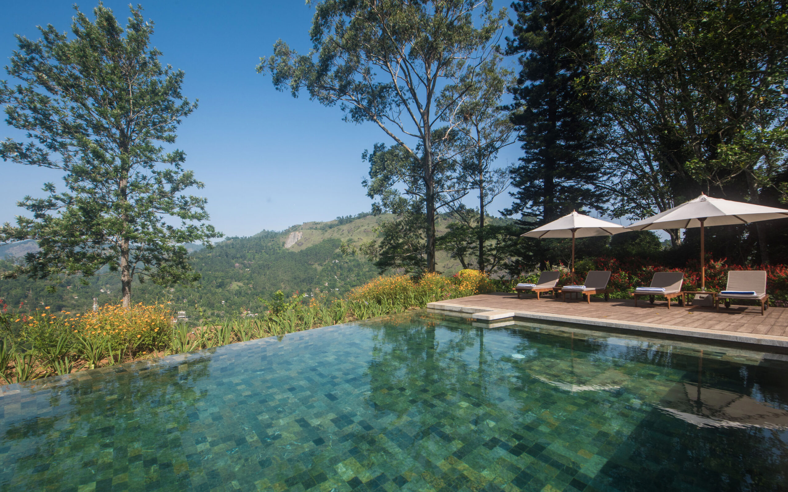 Sri Lanka Nine Skies Pool