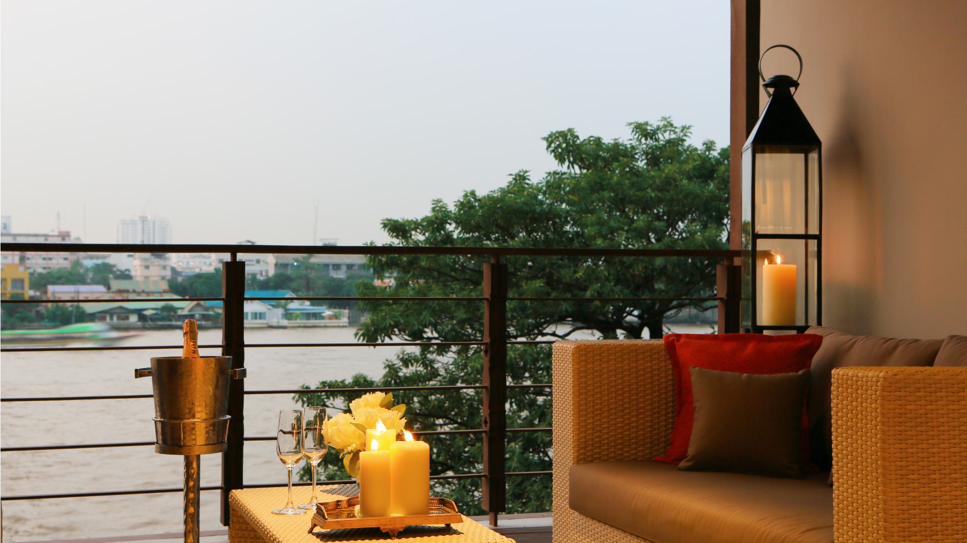 Thailand, Bangkok, Riva Surya, River View