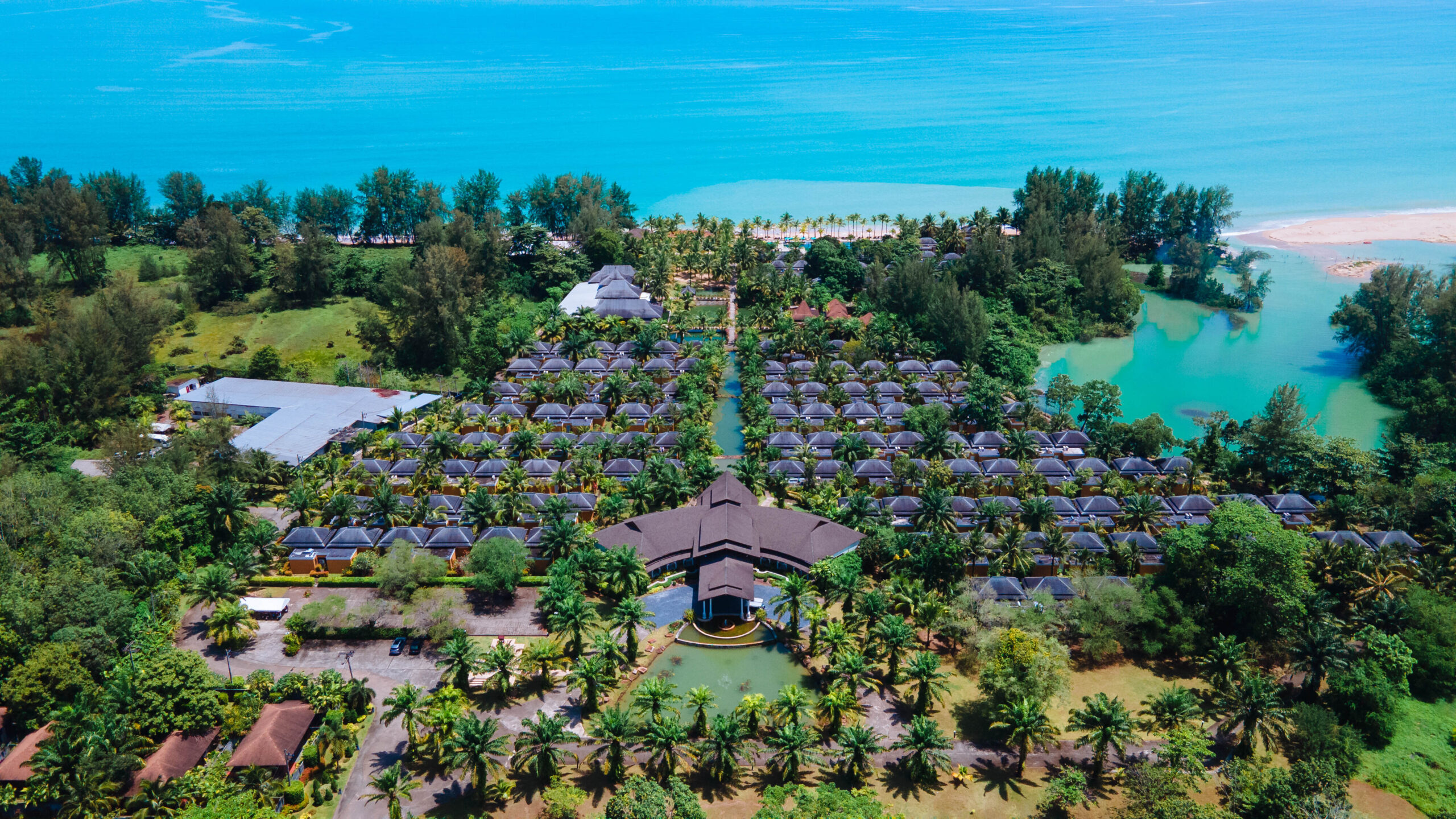 Thailand Khao Lak Beyond Khaolak Luftfoto Resort