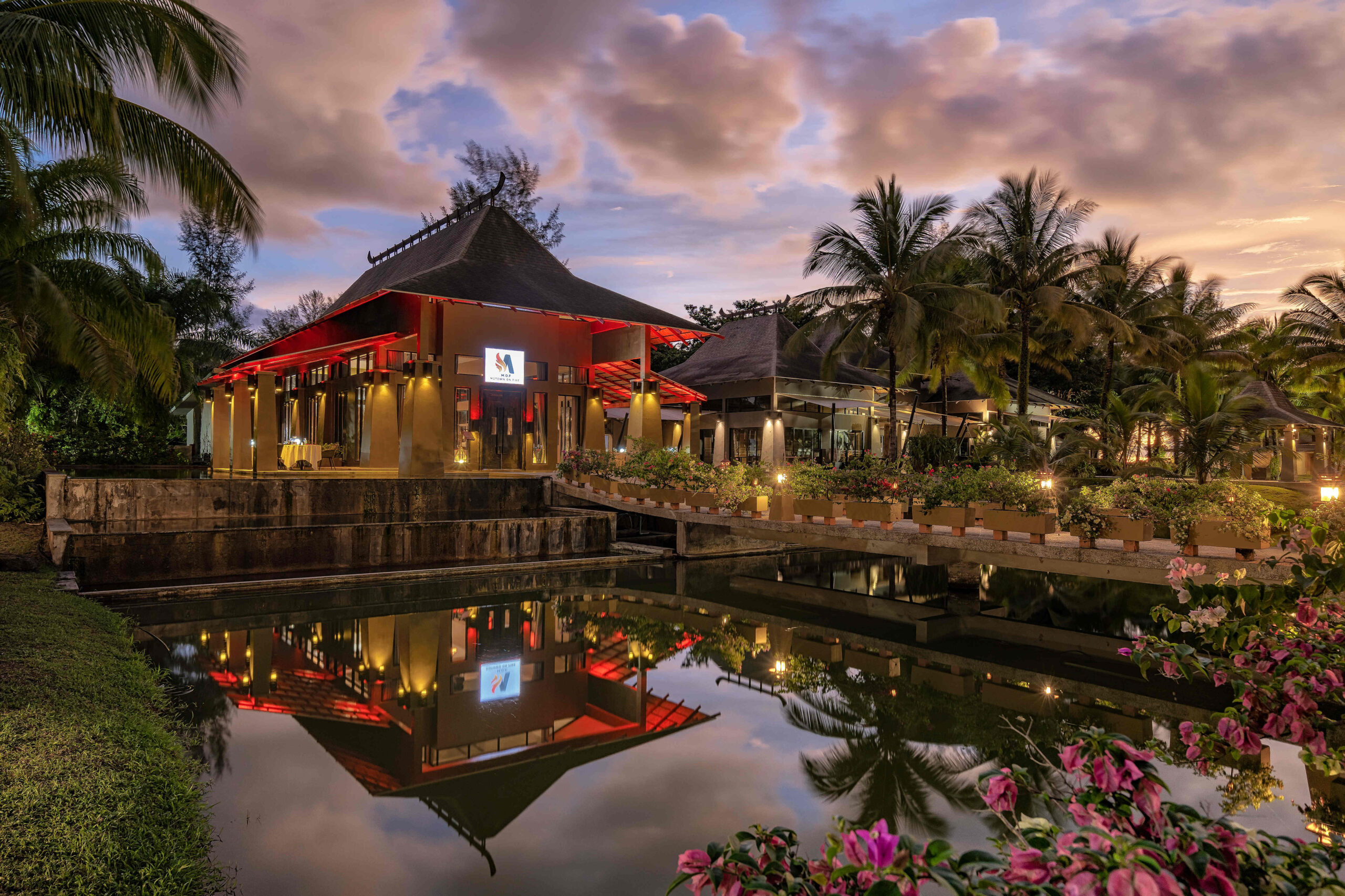 Thailand Khao Lak Beyond Khaolak Restaurant Motown On Fire