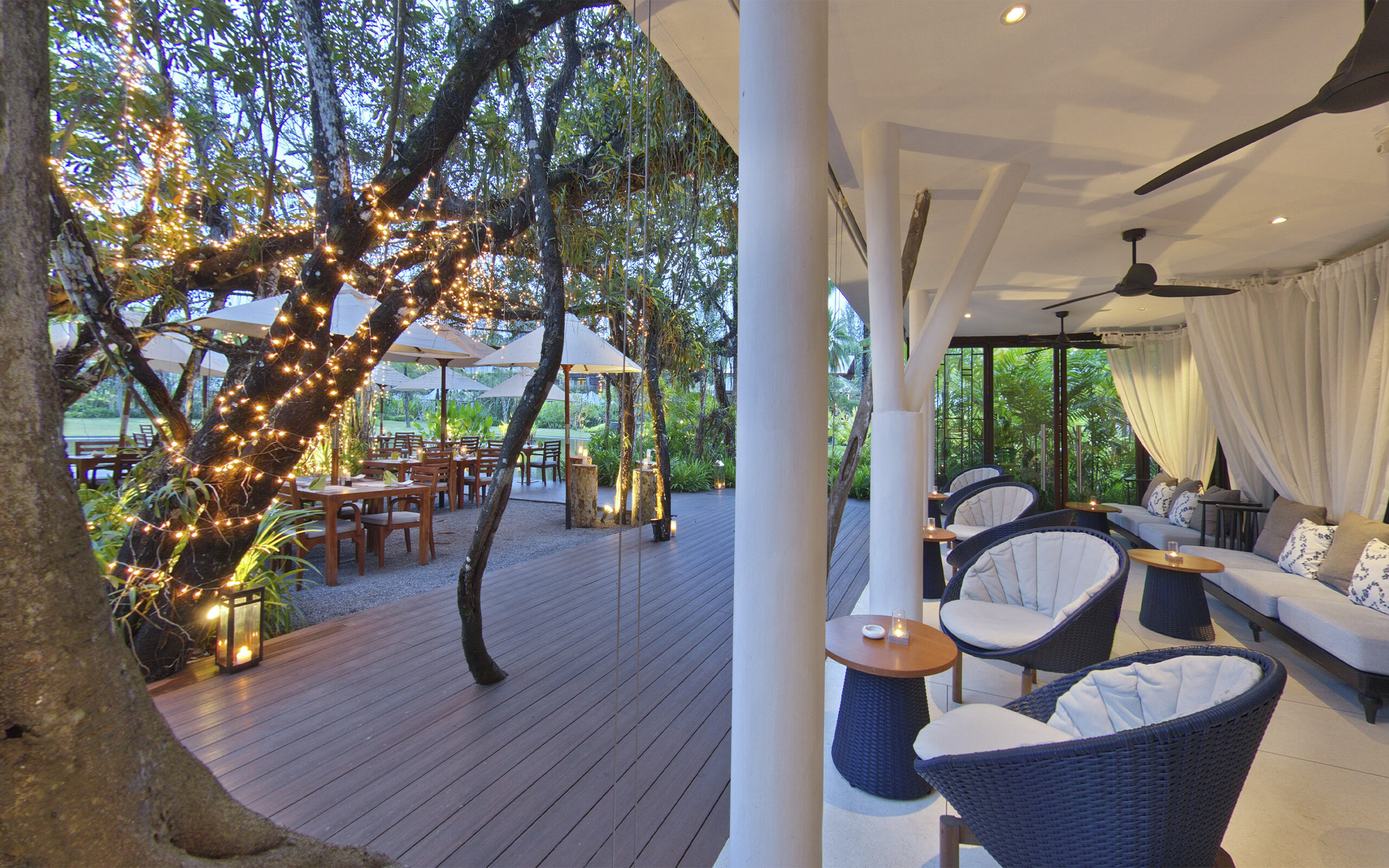 Thailand Khao Lak The Sarojin Ficus Wine Bar