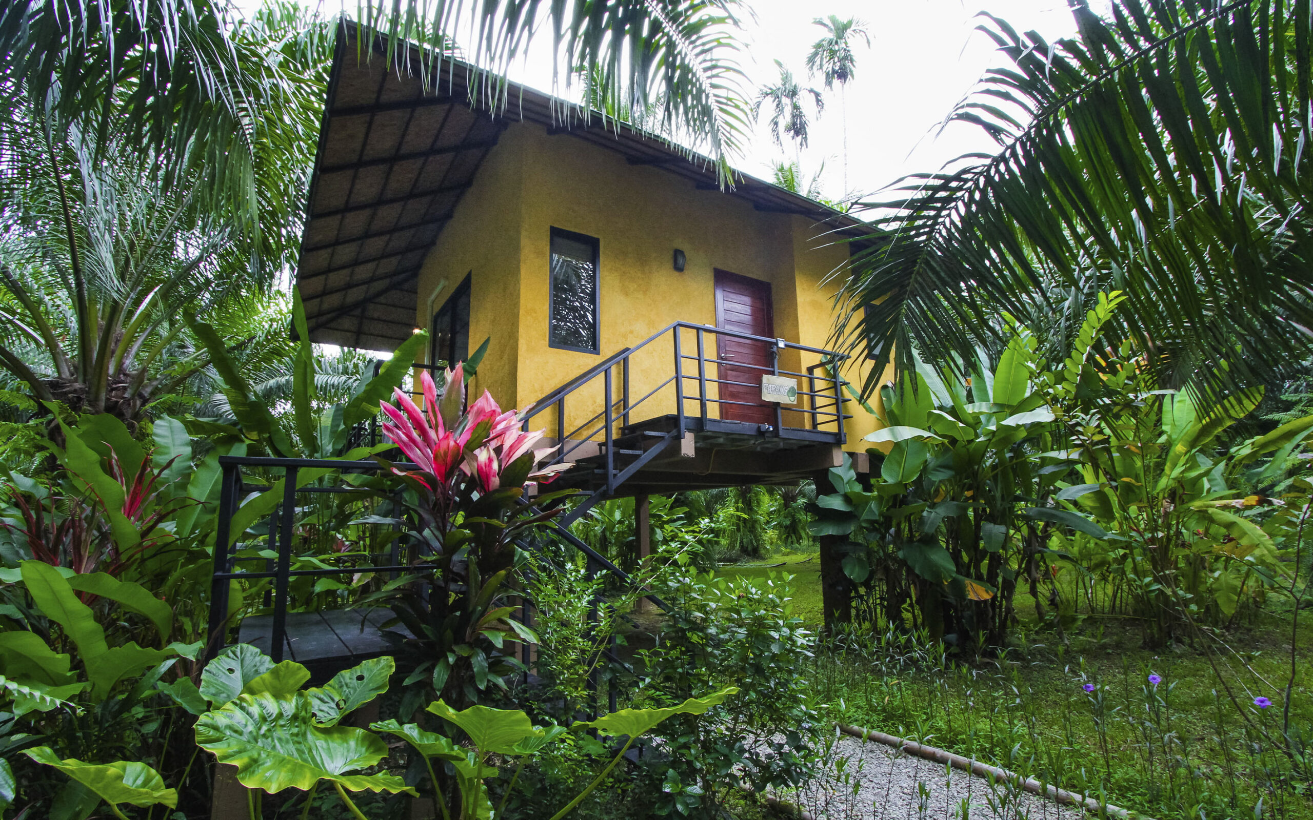Thailand Khao Sok Anurak Community Lodge Bungalow Exterior