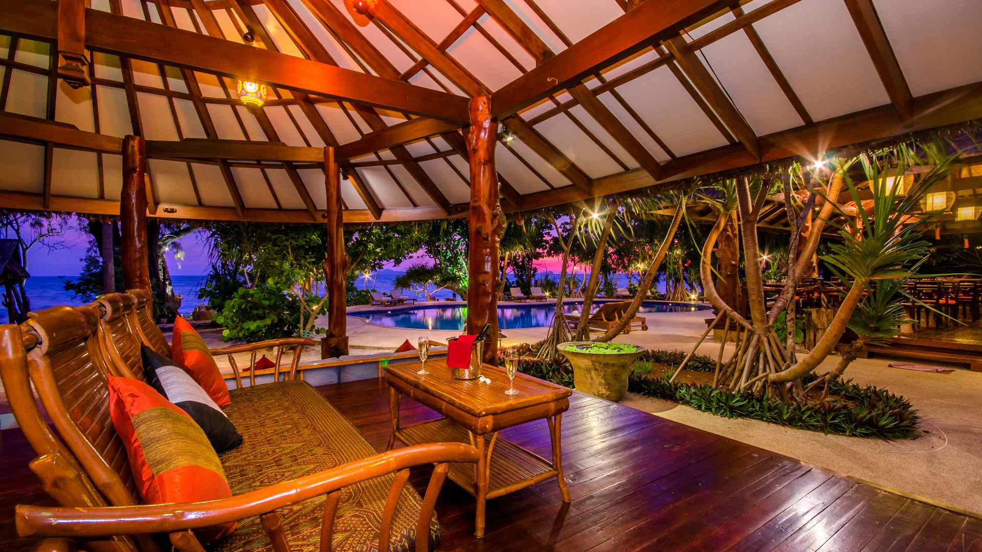 Thailand, Koh Jum, Koh Jum Beach Villas, Bar Beach