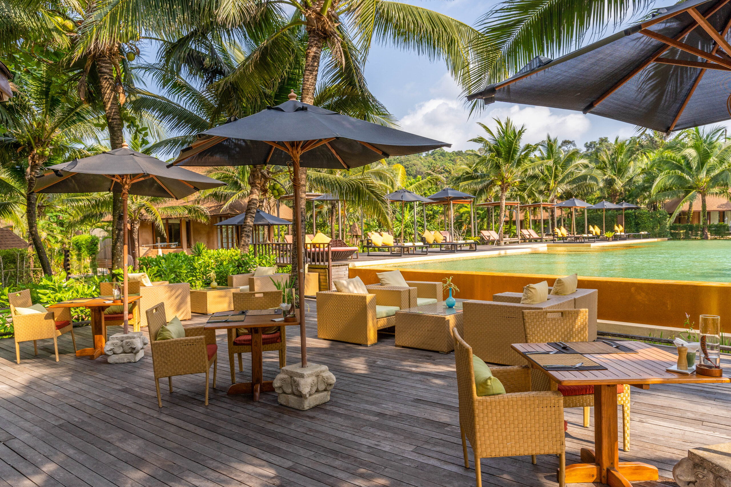 Thailand, Koh Kood, High Season Pool Villa & Spa, Beach Restaurant
