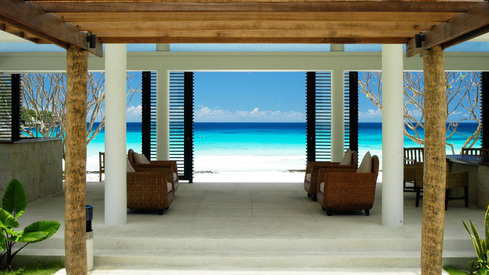Rejser til Thailand, Phuket, The Racha, bar