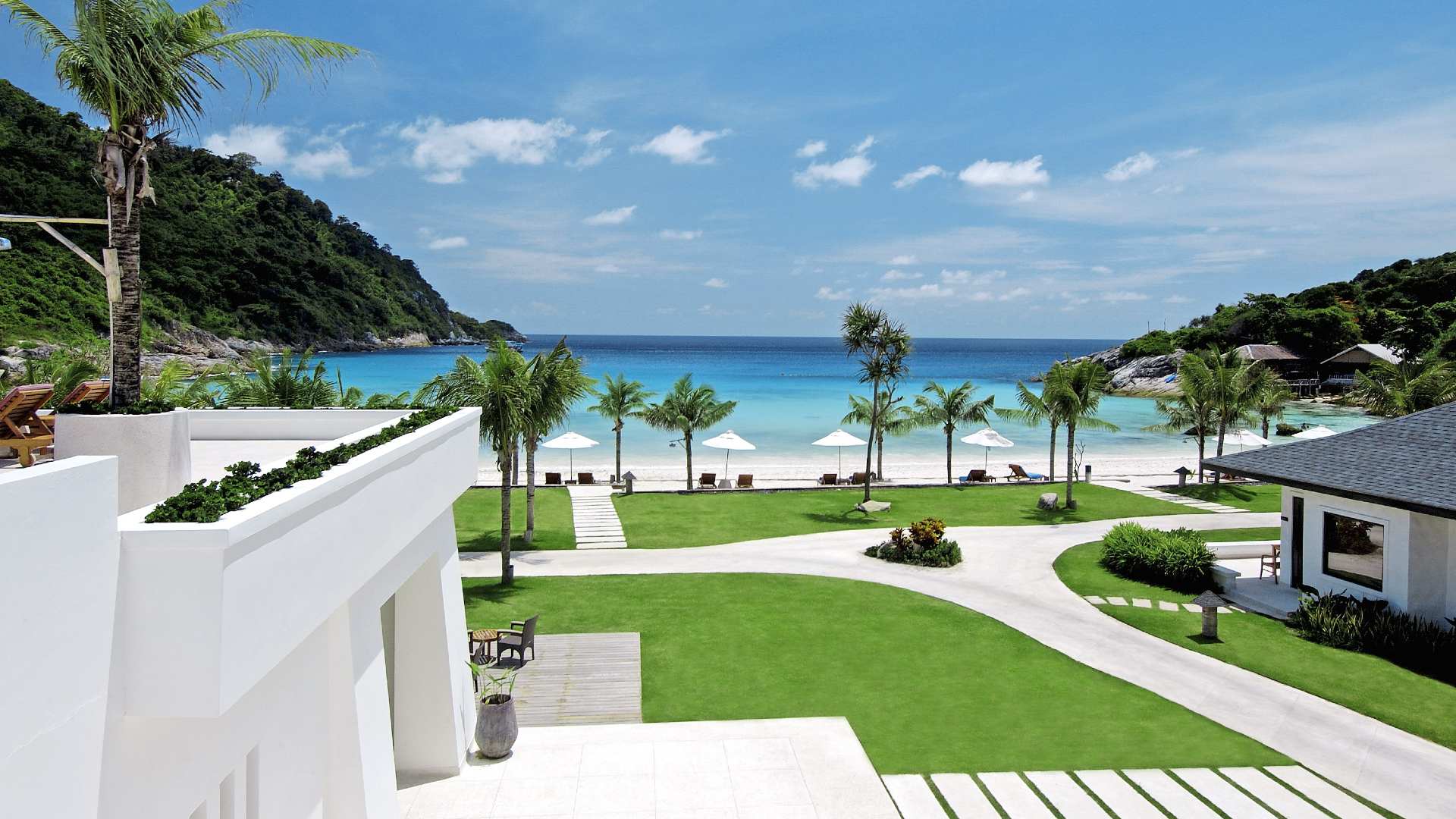 Rejser til Thailand, Phuket, The Racha, hovedbygning