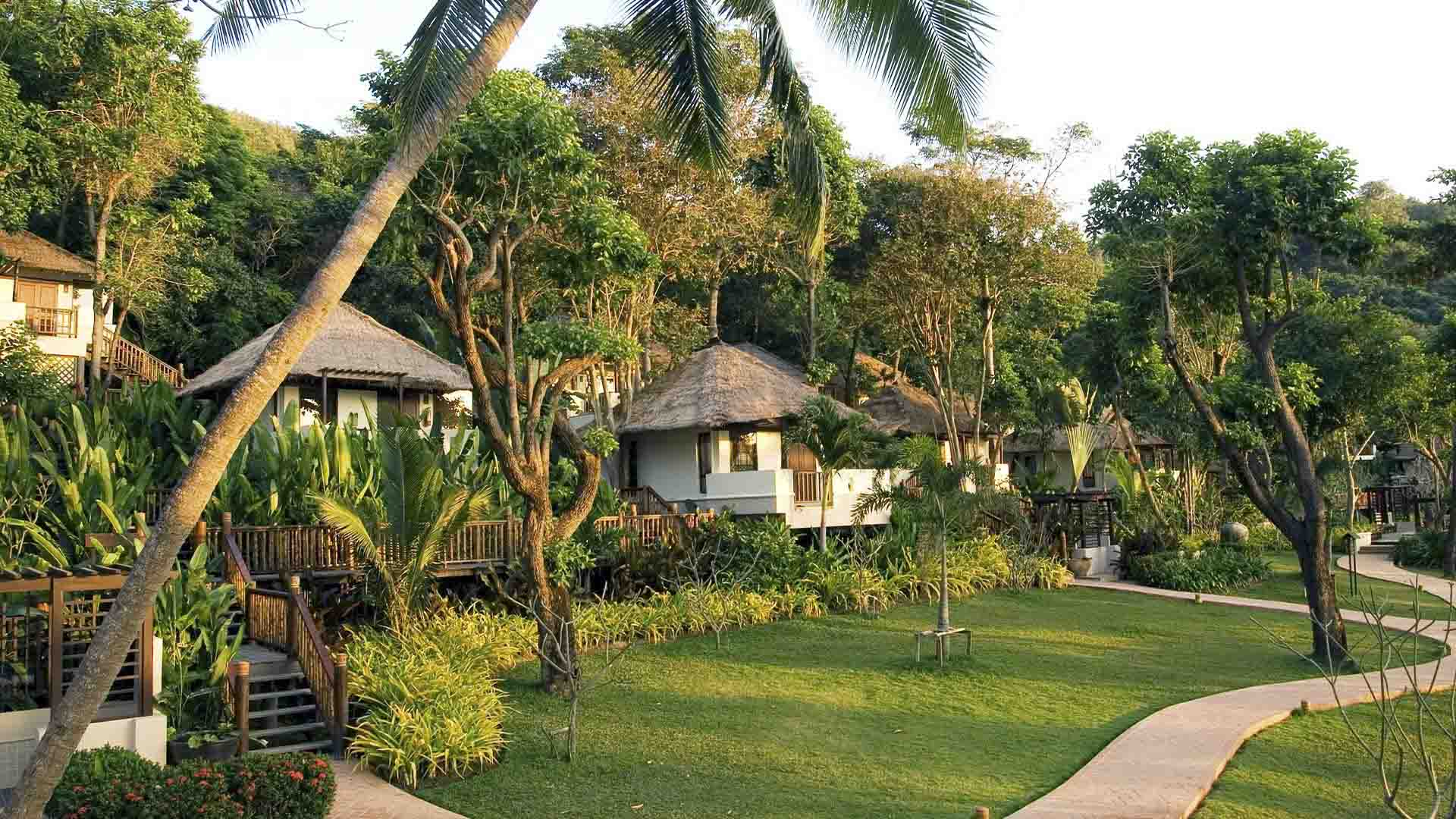 Thailand, Koh Samet, le Vimarn Resort & Spa, Garden Area