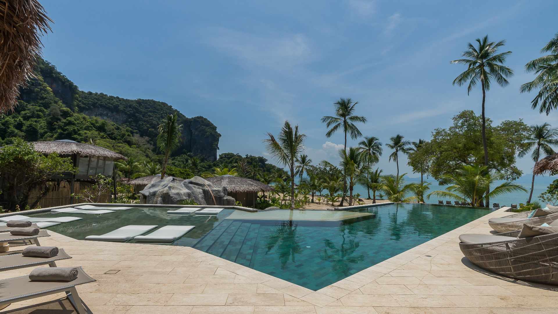 Thailand, Koh Yao Noi, Treehouse Villas, Pool Omr&aring;de
