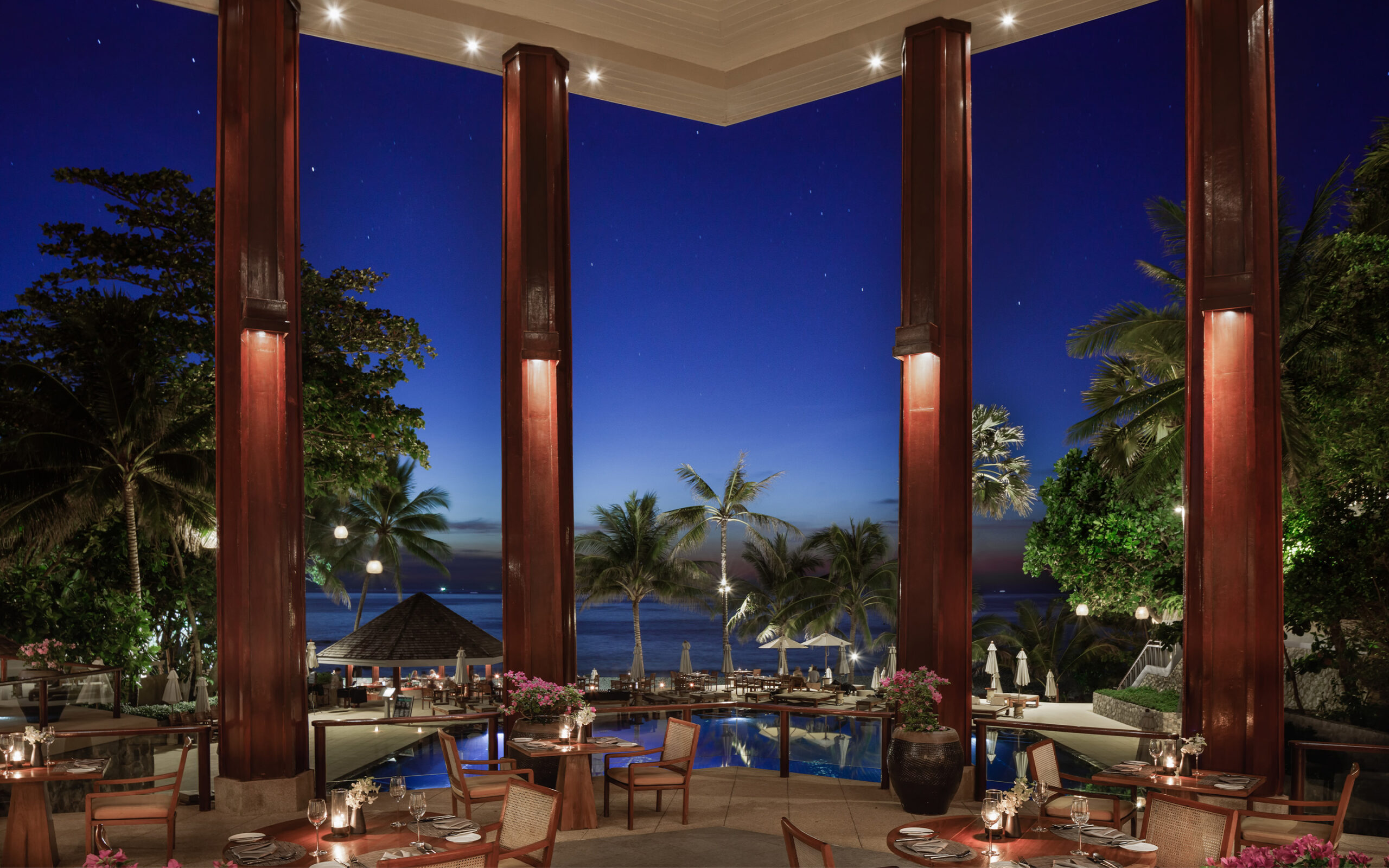 Thailand Phuket The Surin Solnedgang Restaurant