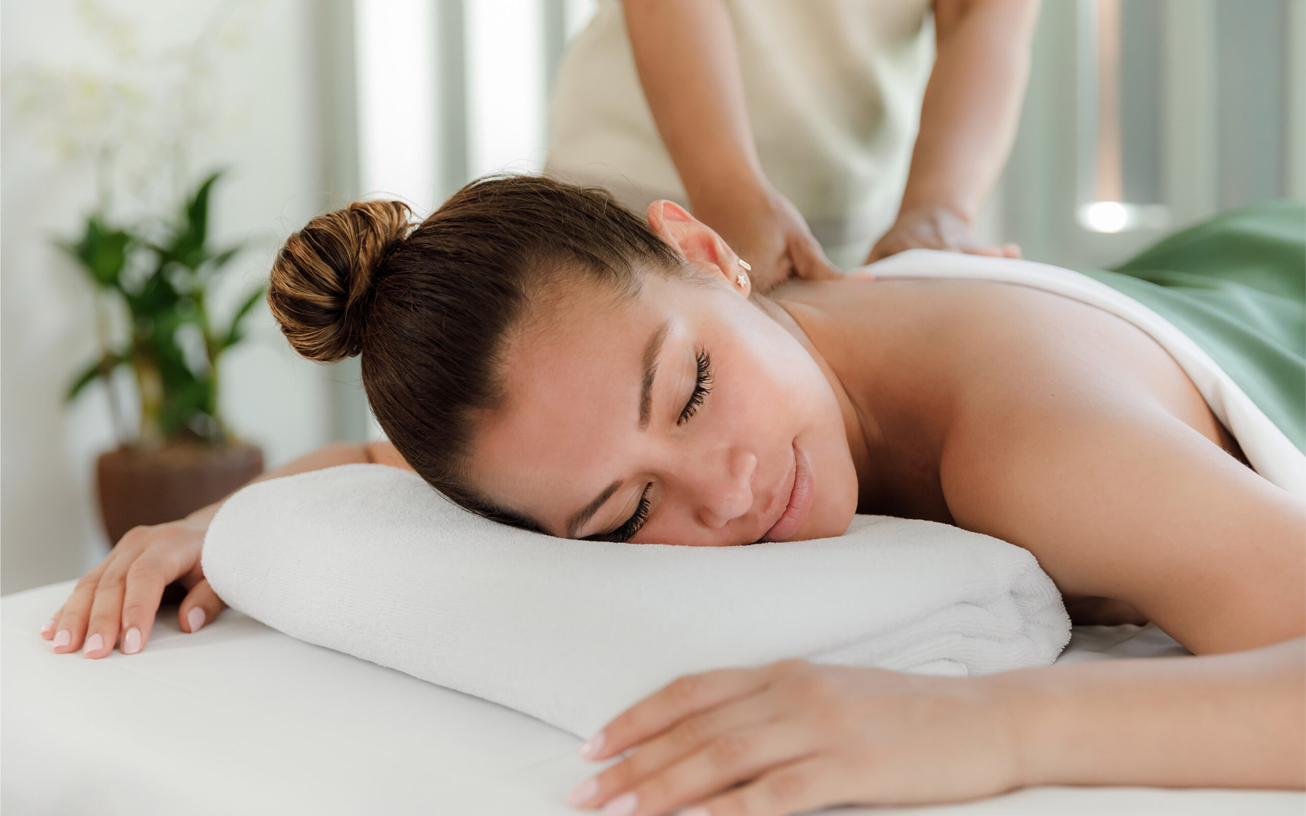 Thailand Phuket The Surin Spa