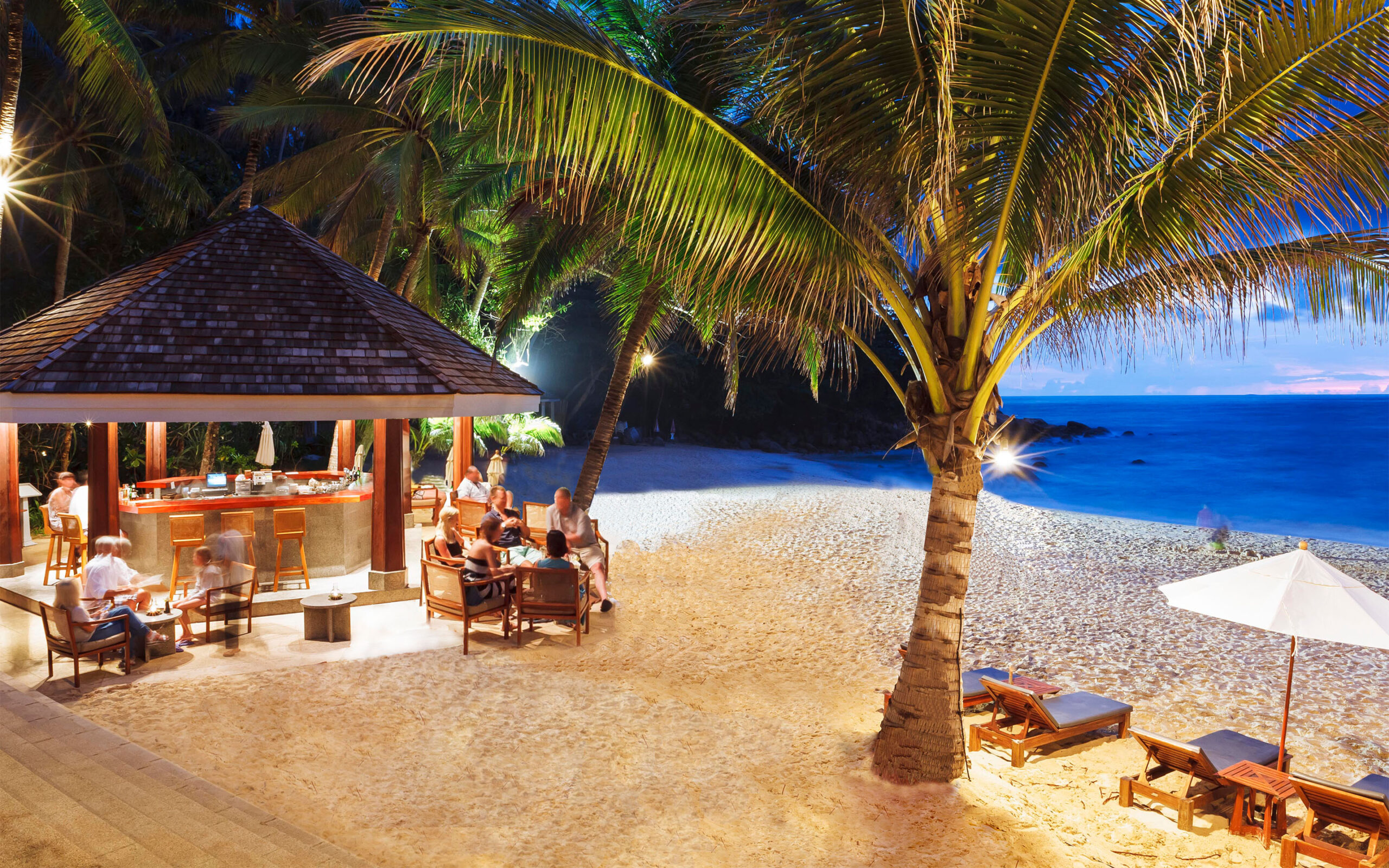 Thailand Phuket The Surin Strandbar