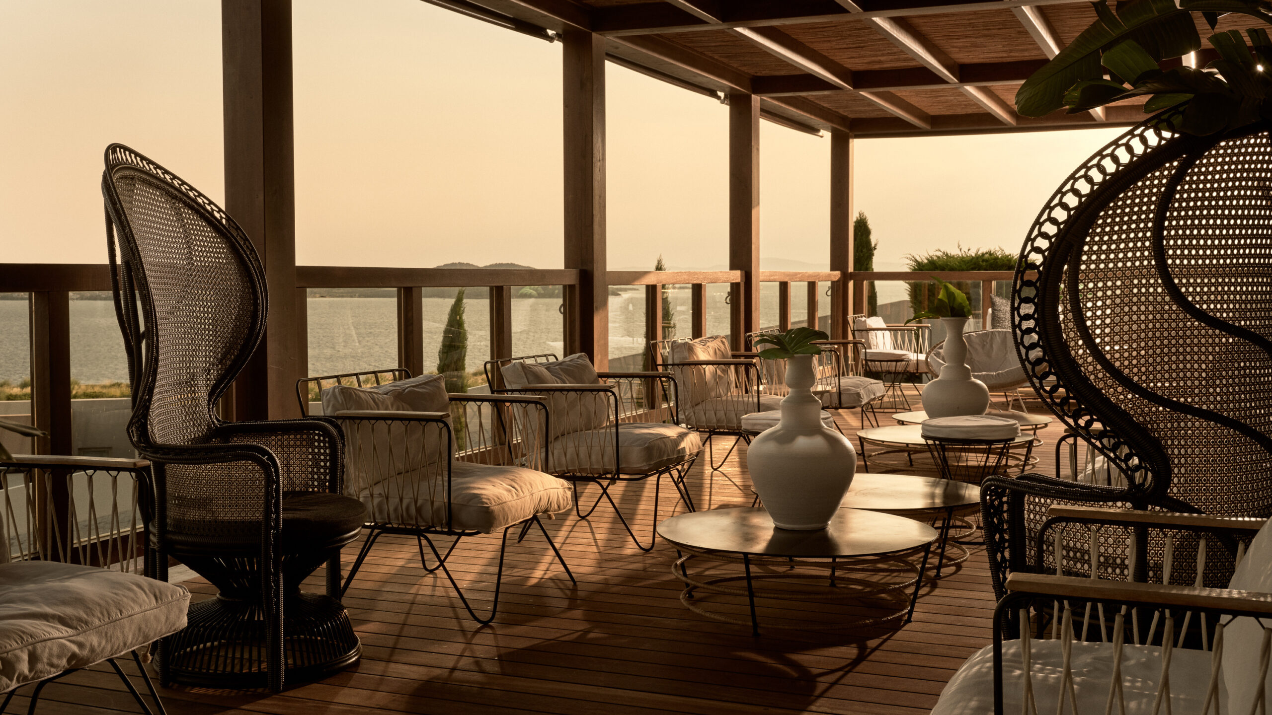 graekenland halkidiki eagles villas cabin bar scaled