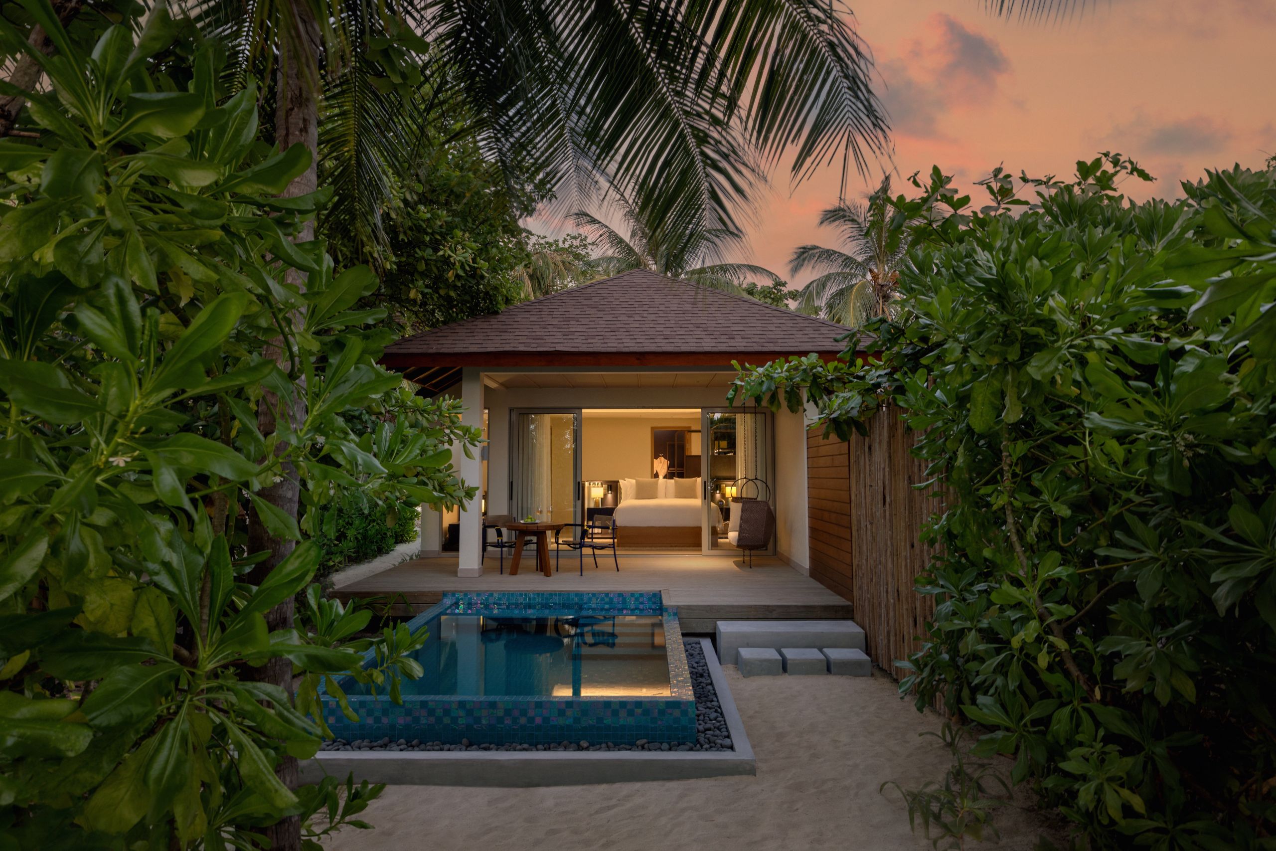 maldiverne avani plus beach pool villa exterior