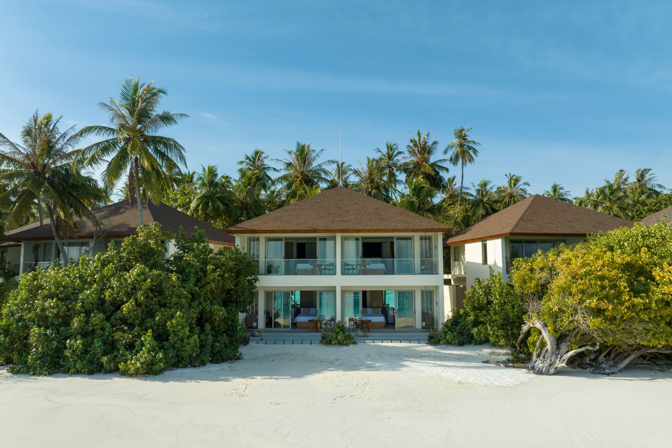 maldiverne avani plus fares pavilion med premium beach front premium sea view