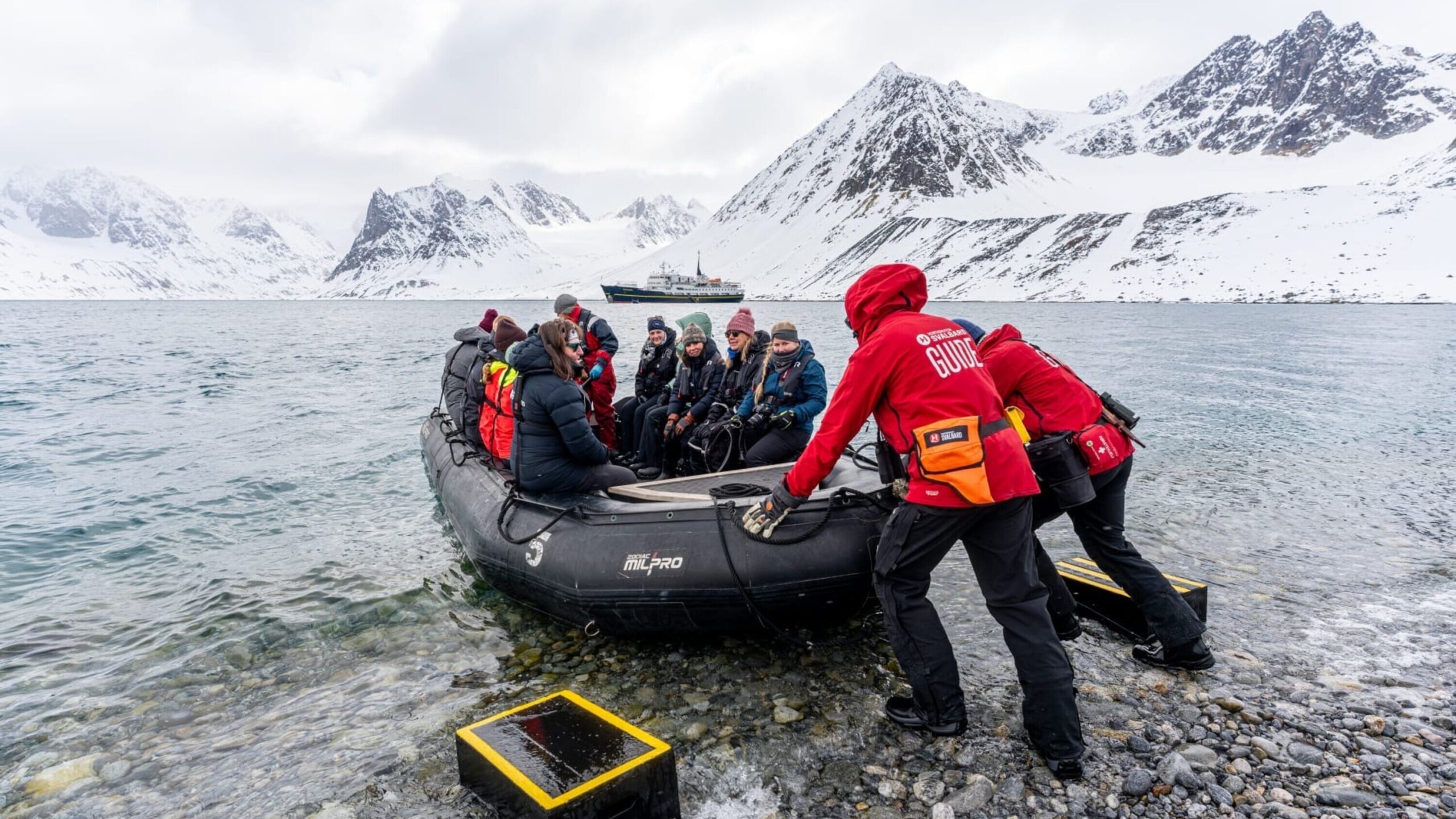 Norge svalbard serenissima zodiac landgang uffe scaled