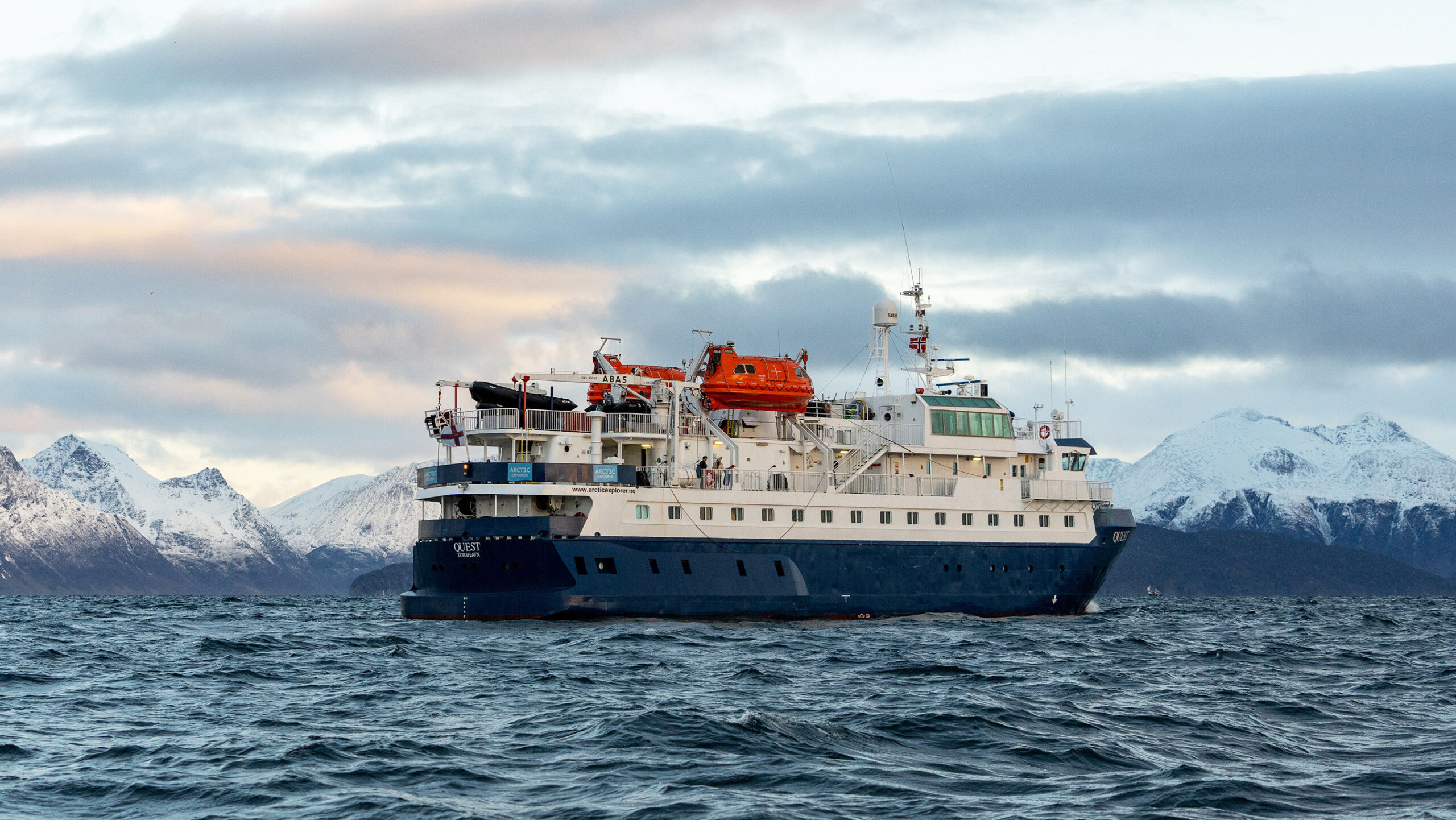 Norge tromsoe norwegian travel quest daylight scaled