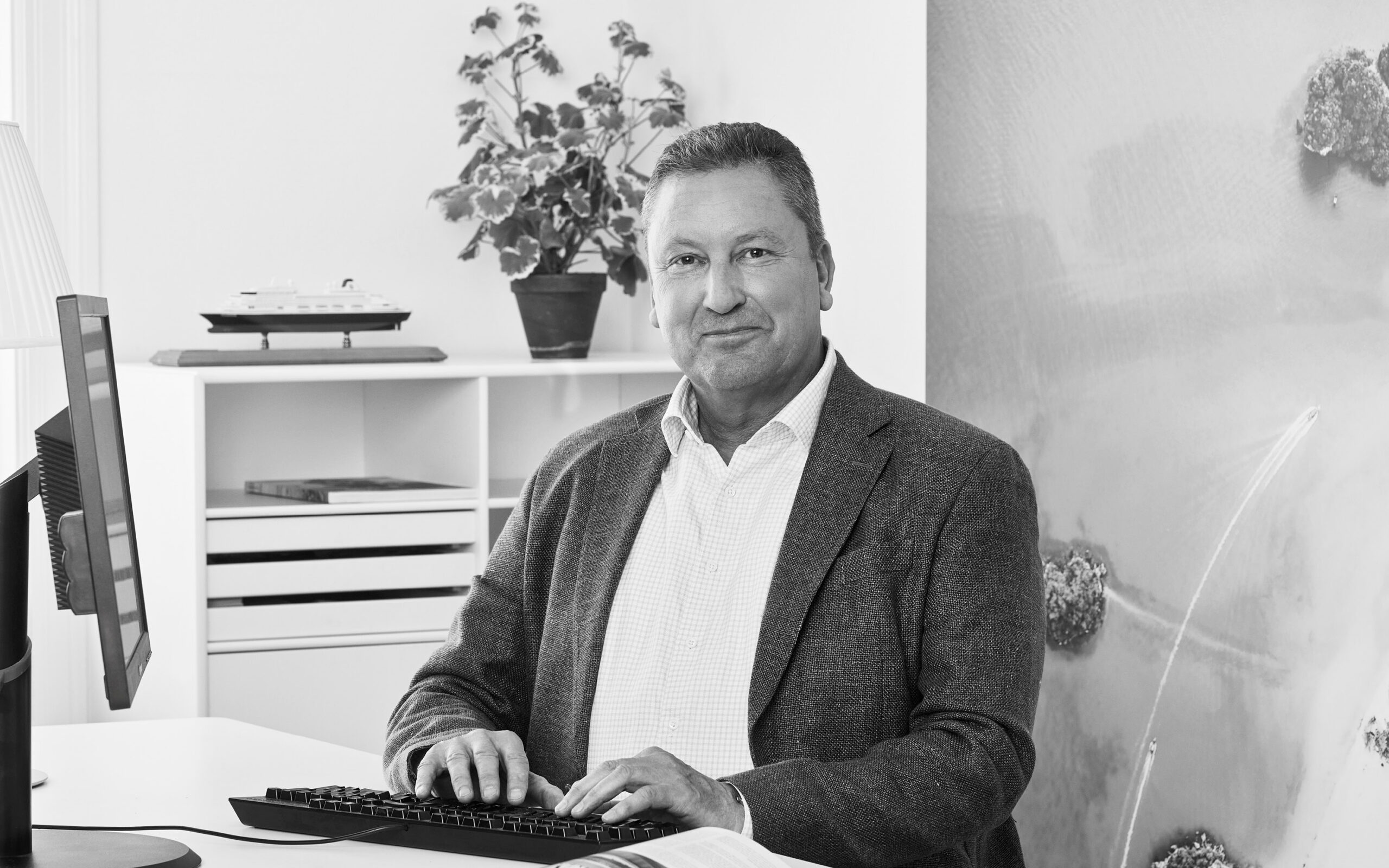 Erik Pedersen, krydstogtekspert